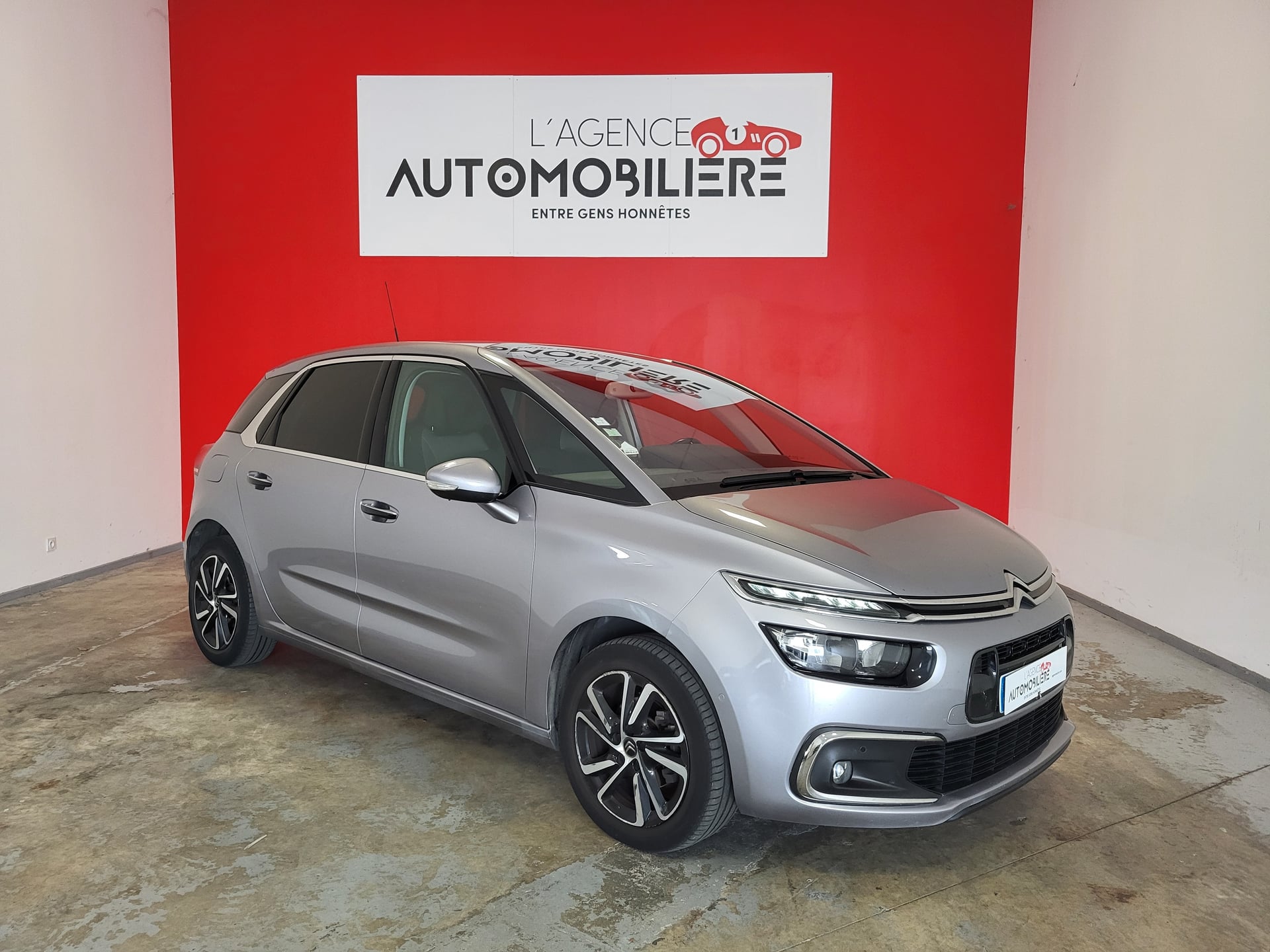 Citroen C4 Picasso 1.6 BLUEHDI 120 SHINE EAT6 + CARPLAY + CAMERA DE RECUL
