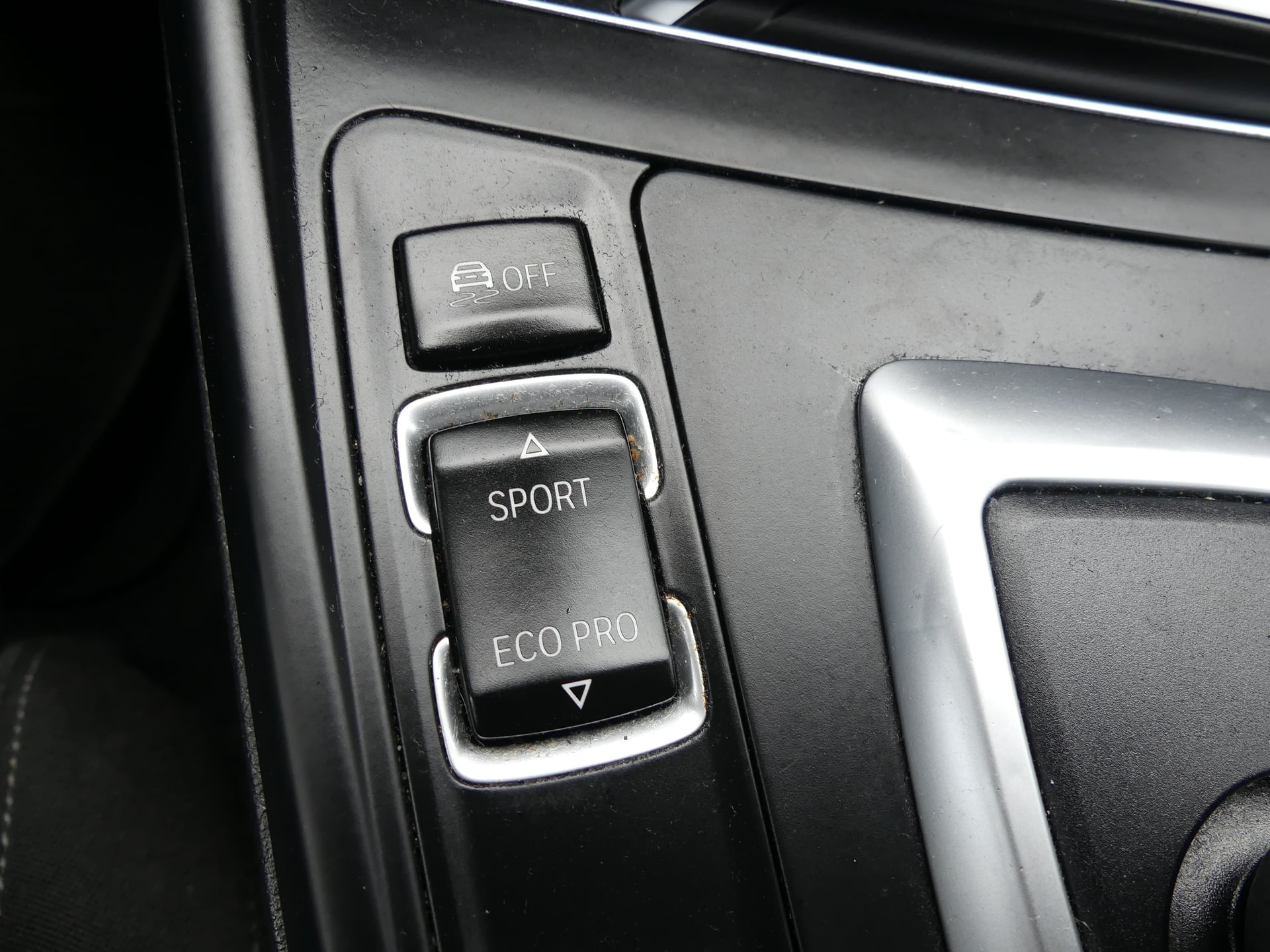 BMW Série 1 118 D BUSINESS LINE — 33