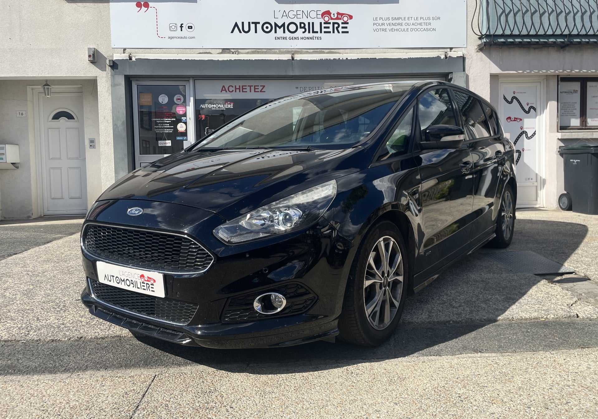 Ford S-Max II 2.0 TDCi 180cv AWD PowerShift ST Line - 2ème main