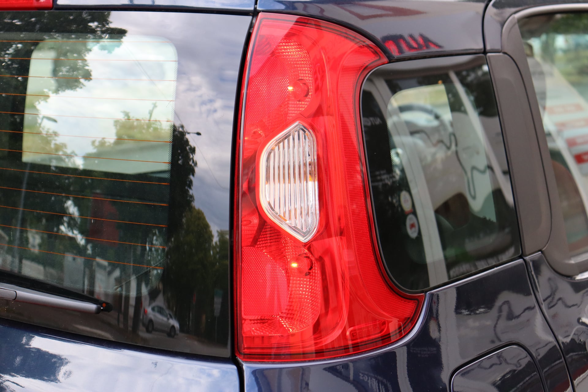 Fiat Panda 1.2 i 69 Easy BVM (Climatisation) — 33
