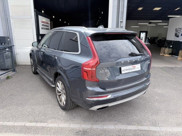 Volvo XC90 II D5 2.0 TDi 4WD Geartronic 8 235 7 places - Attelage - Caméra 360 - Toit ouvrant panoramique - Carplay - Sièges chauffants électriques — 33