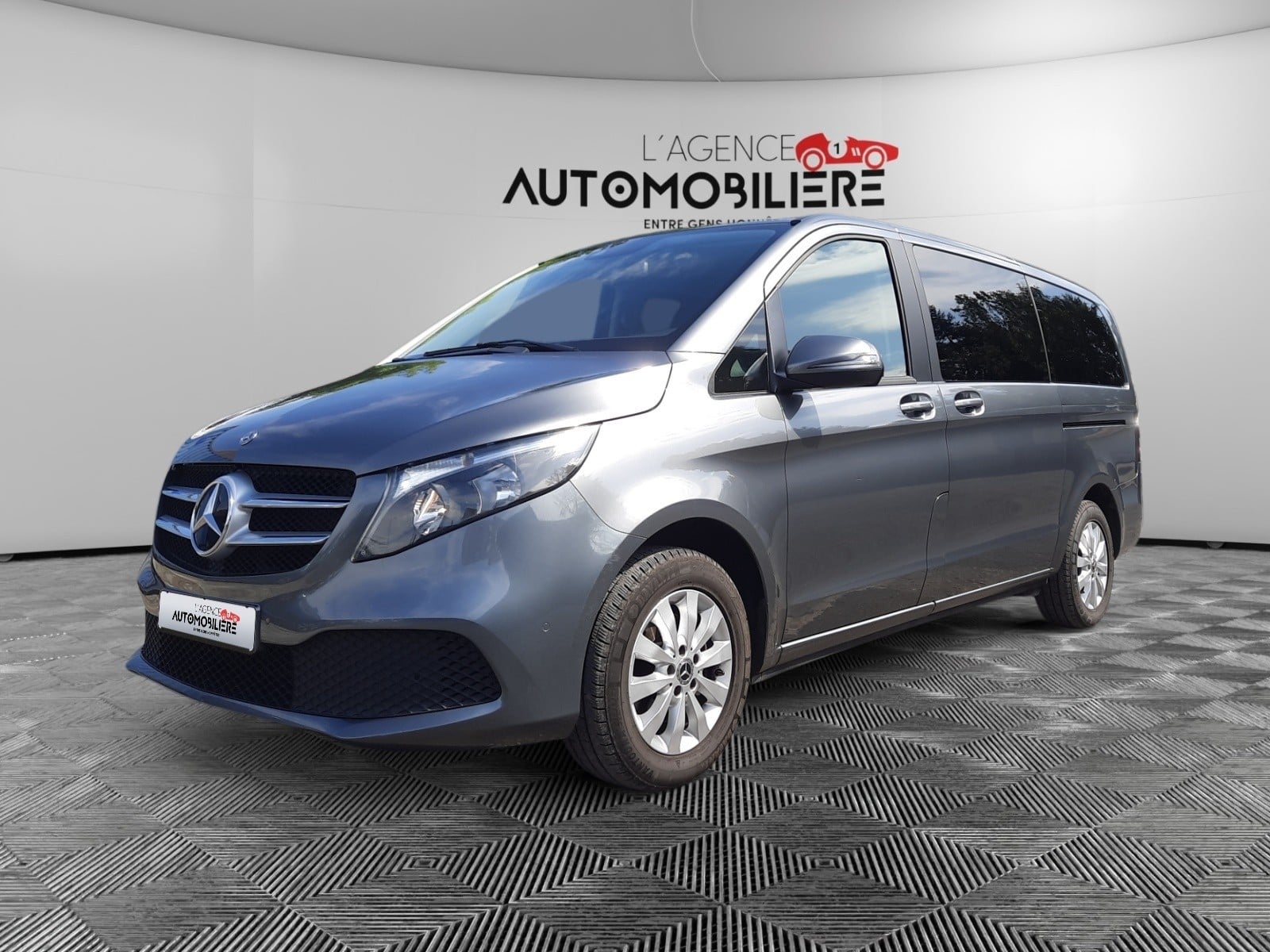 Mercedes-Benz Classe V 220D 7 places 163Ch Boite 9G-Tronic / Garantie 12 Mois.
