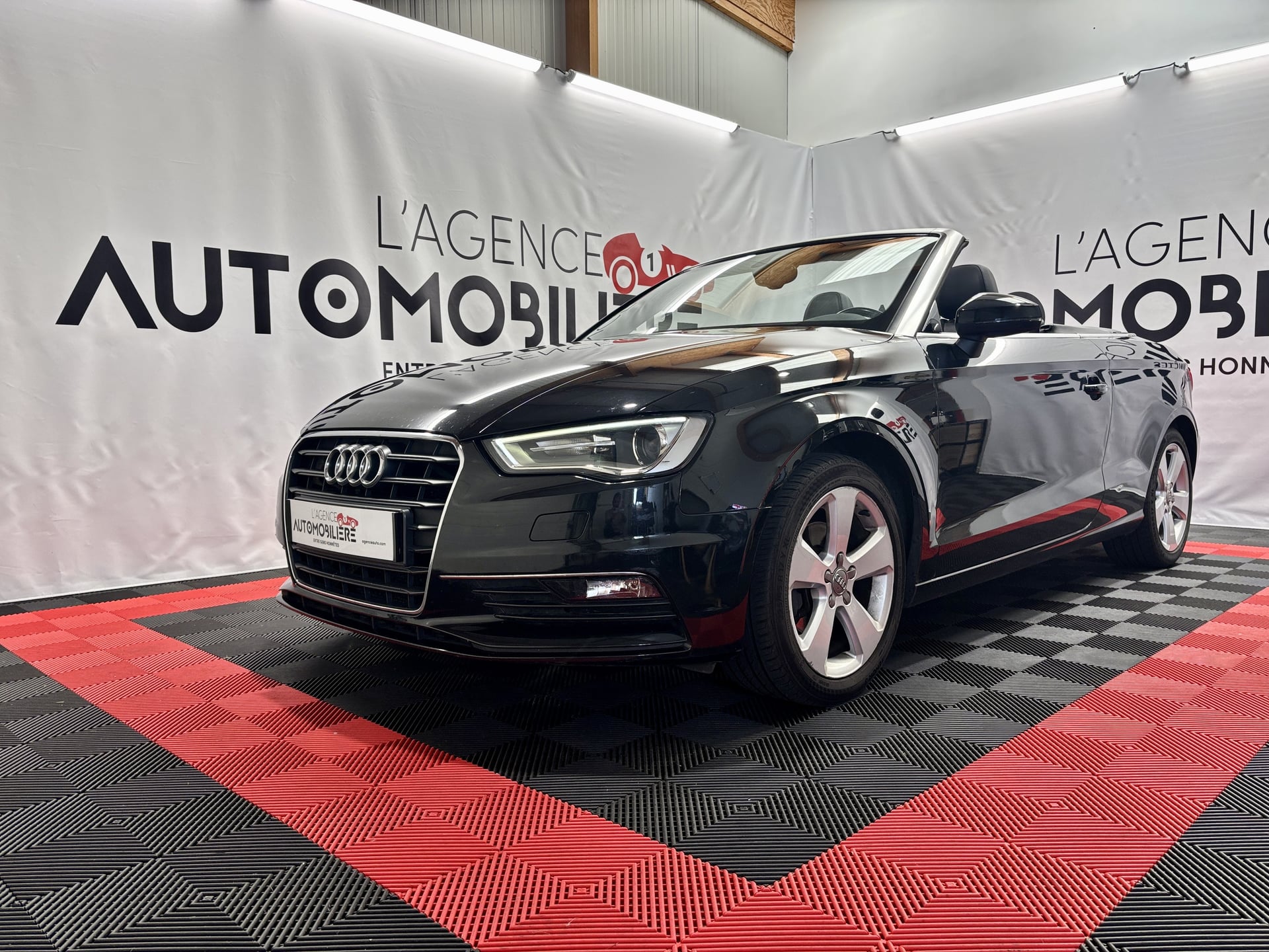 Audi A3 Cabriolet III CABRIOLET 2.0 TDI 150 AMBITION