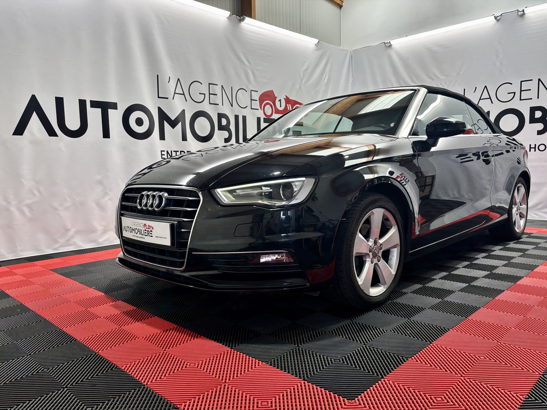 Audi A3 Cabriolet III CABRIOLET 2.0 TDI 150 AMBITION — 2