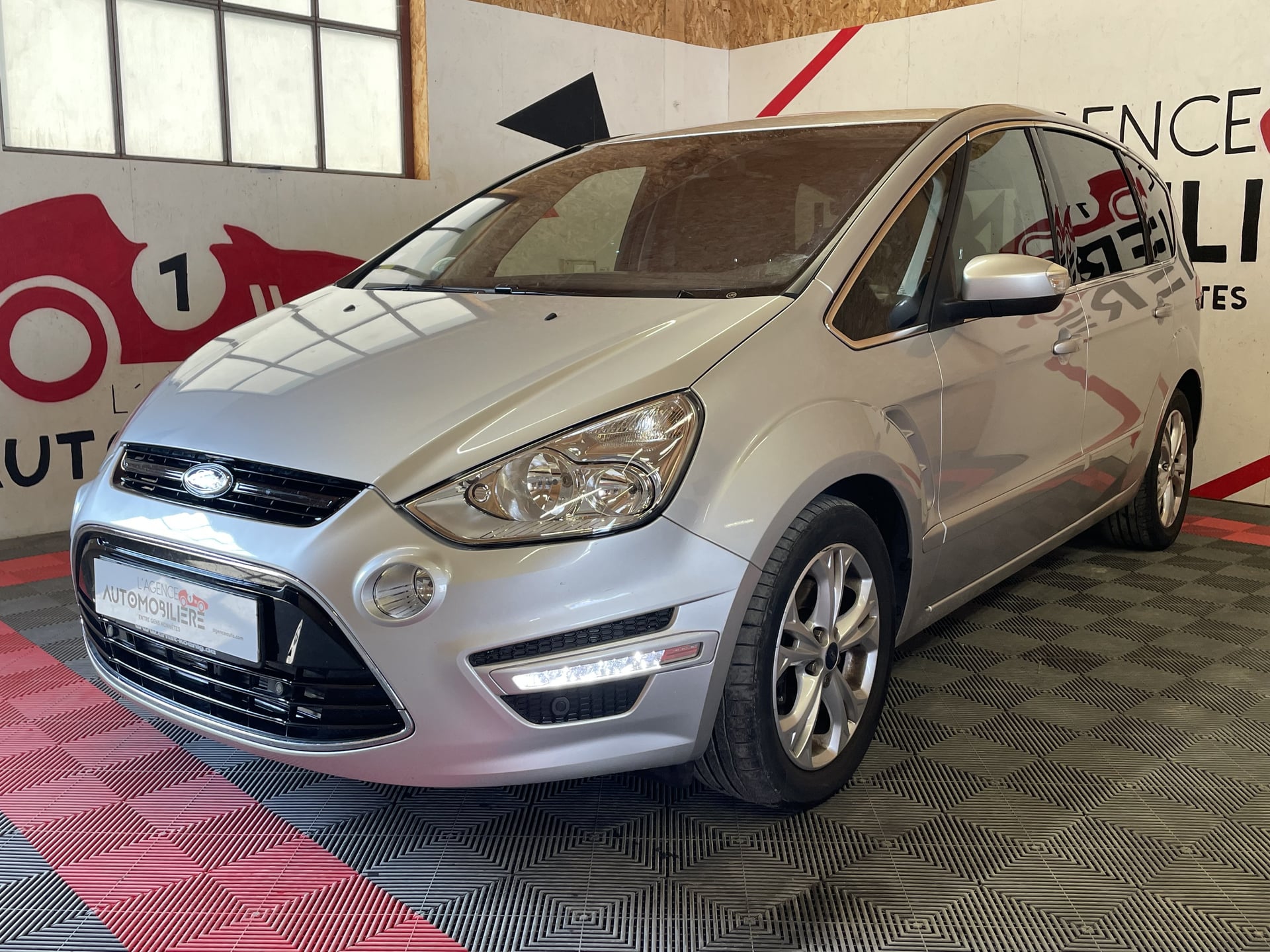 Ford S-Max 2.0 TDCi 16V FAP Powershift 163 cv — 2