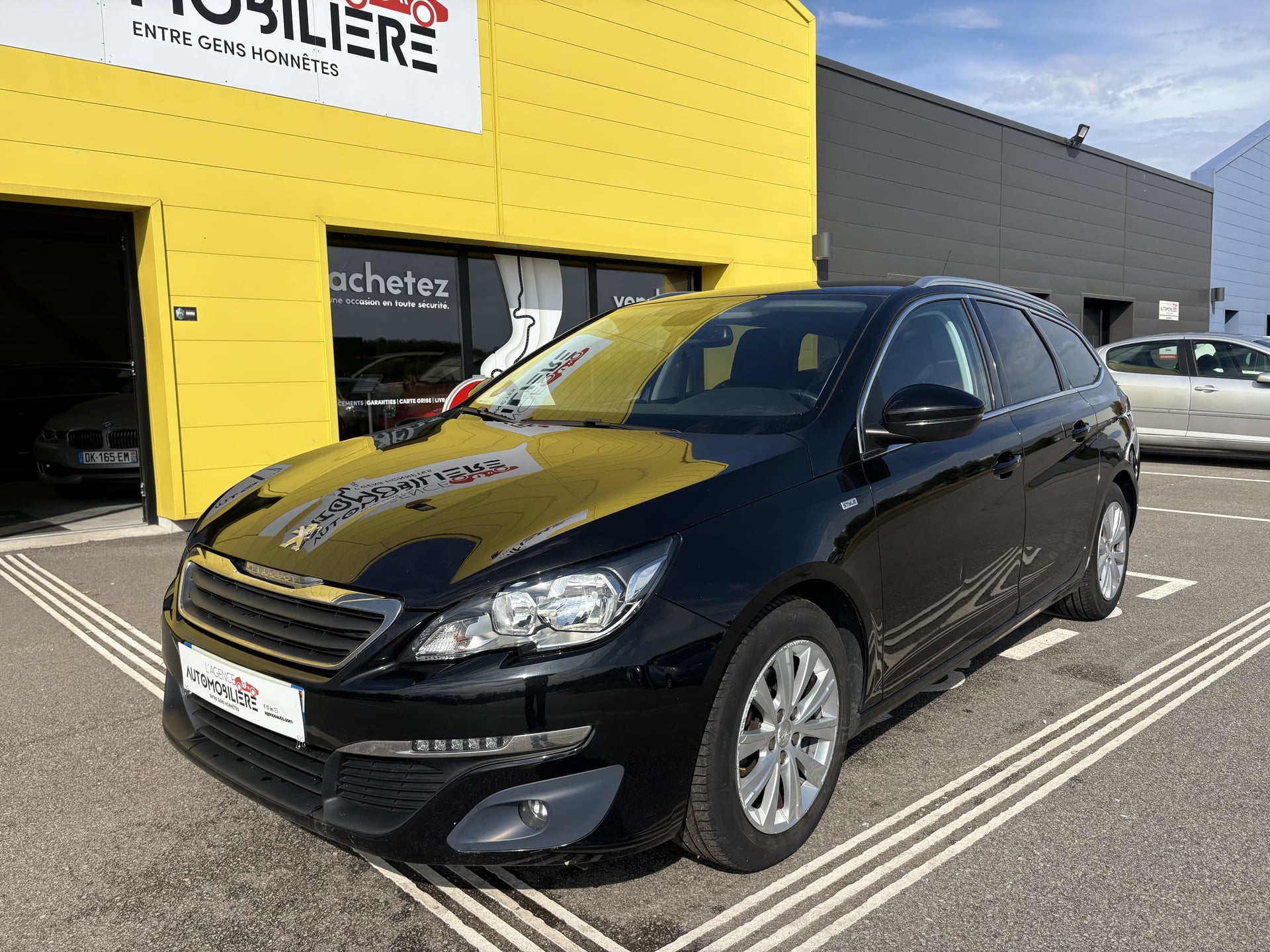 Peugeot 308 1.2 PT-ALLURE — 2