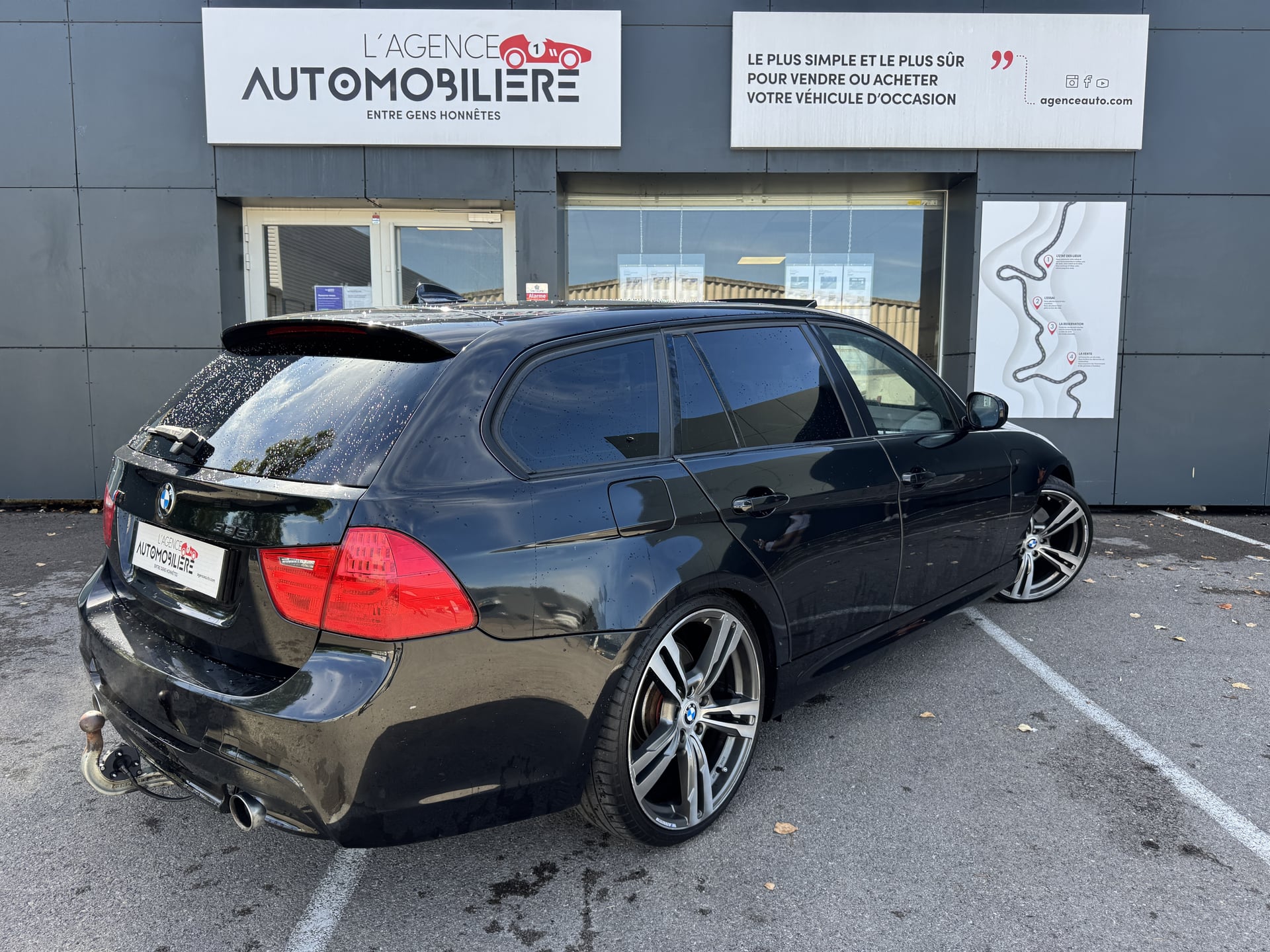 BMW Série 3 Touring 335i LCI Pack M Keyless 306ch — 2