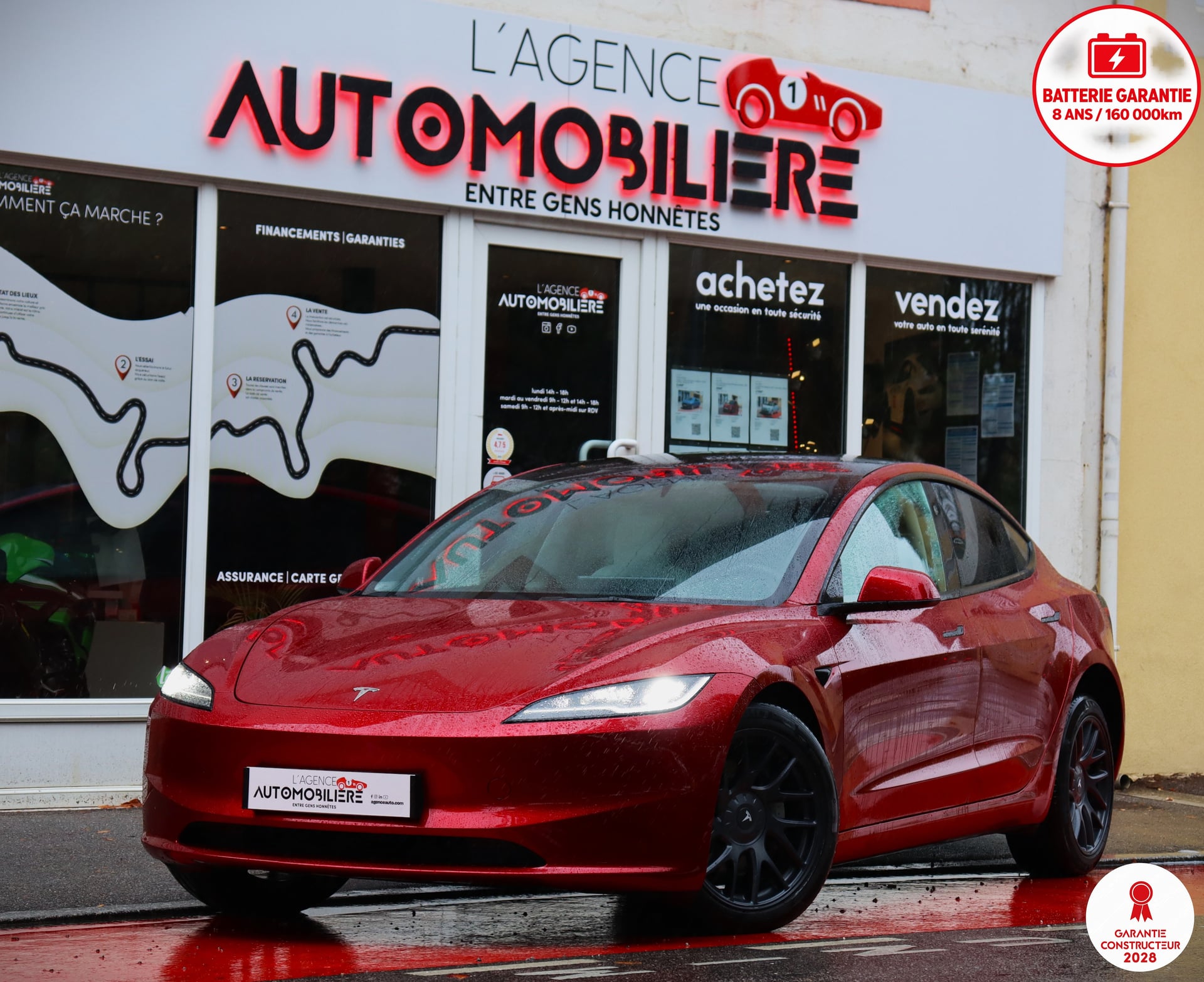 Tesla Model 3 Ph.II Highland Standard Range 283 (Toit panoramique, Cuir Blanc)