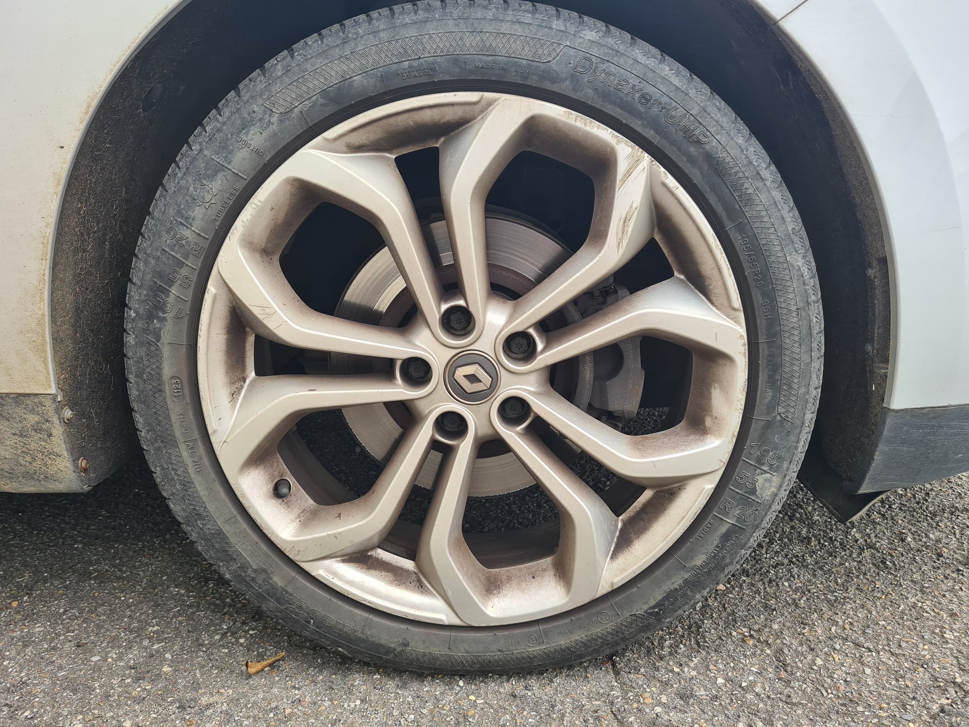 Renault Scenic IV 1.7 BLUE DCI 120CH BUSINESS EDC BVA — 36