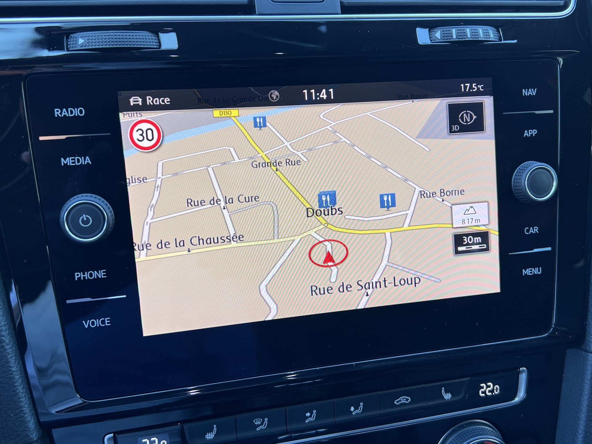 Volkswagen Golf 7.5 R 2.0 tsi 310ch DSG 4Motion — 40