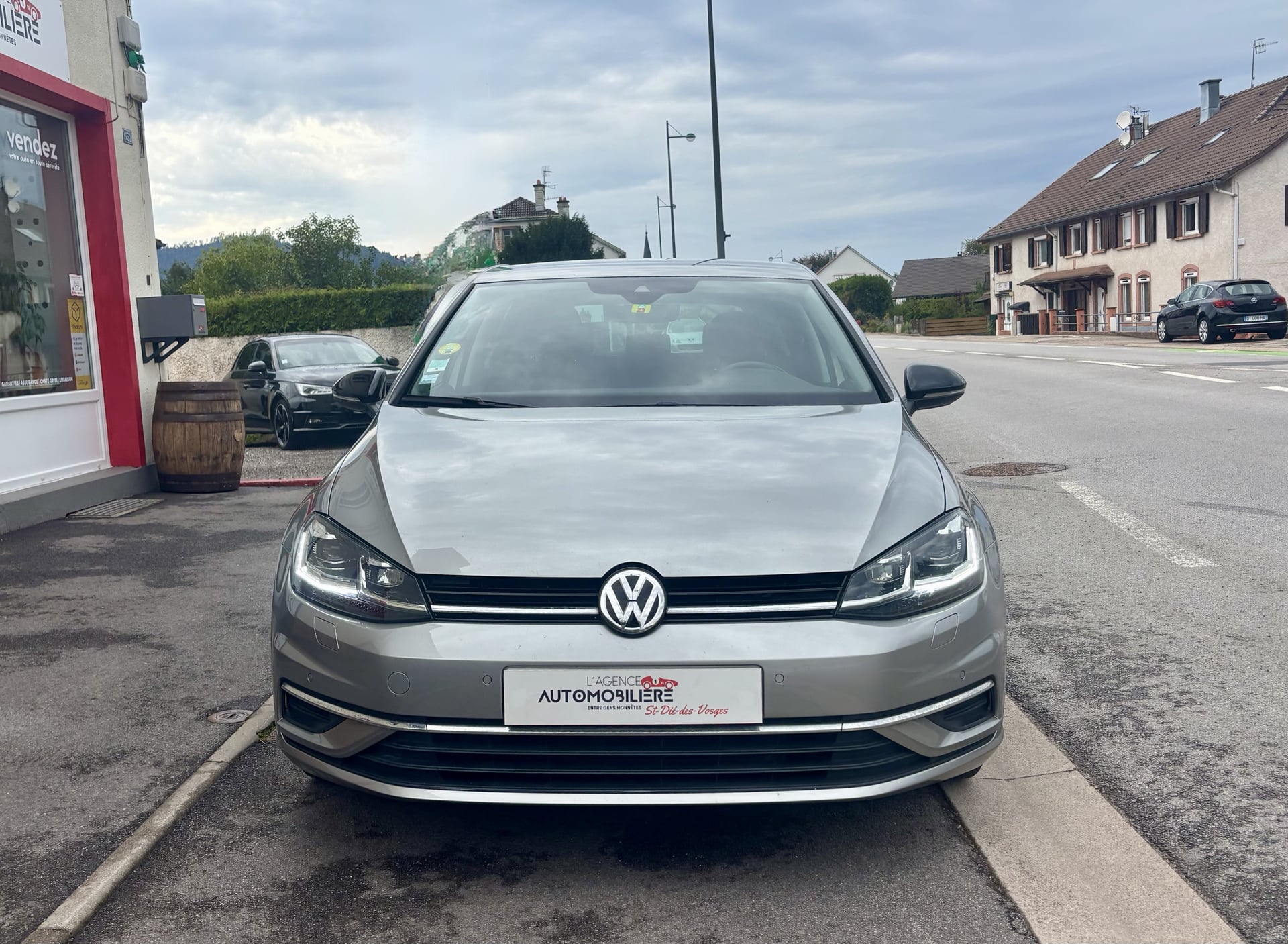Volkswagen Golf VII 1.6 TDI 16V Blue Motion 115 ch IQ-DRIVE — 2