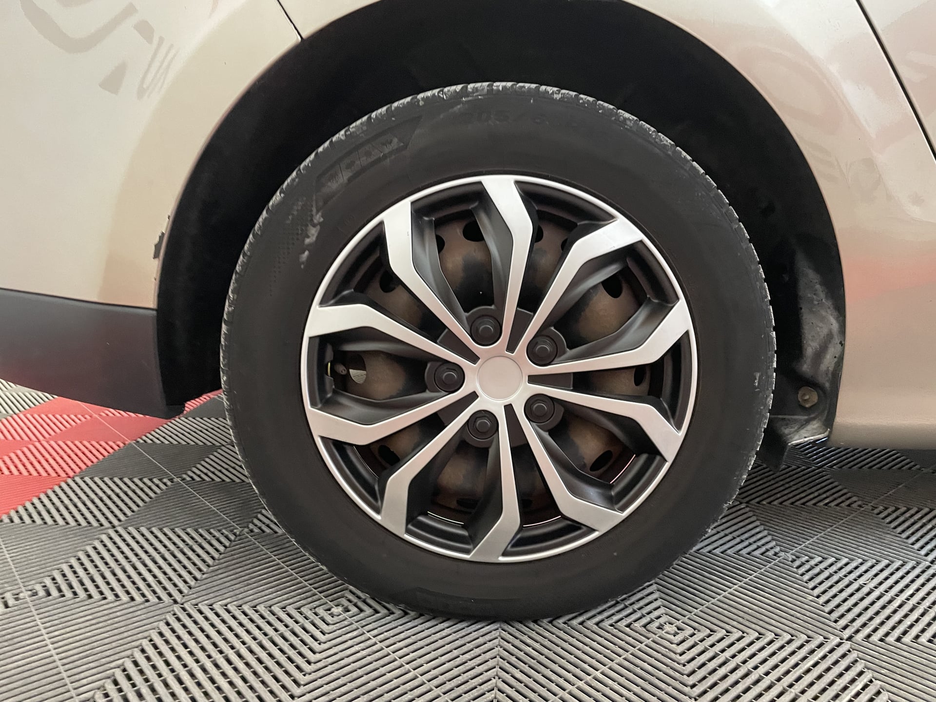 Renault Grand Scenic 1.5 dCi eco2 110 cv — 24
