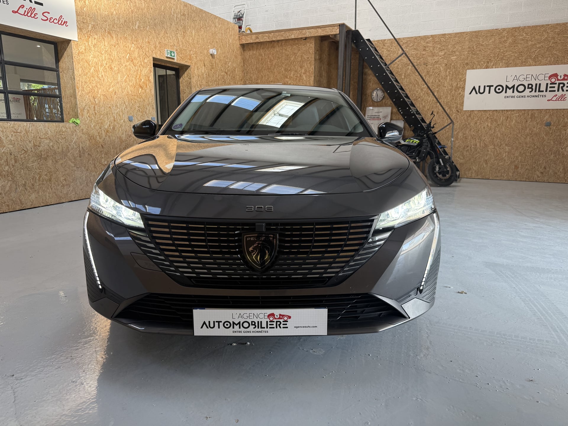 Peugeot 308 SW 1.2 PureTech 130ch S&S Allure Pack — 2