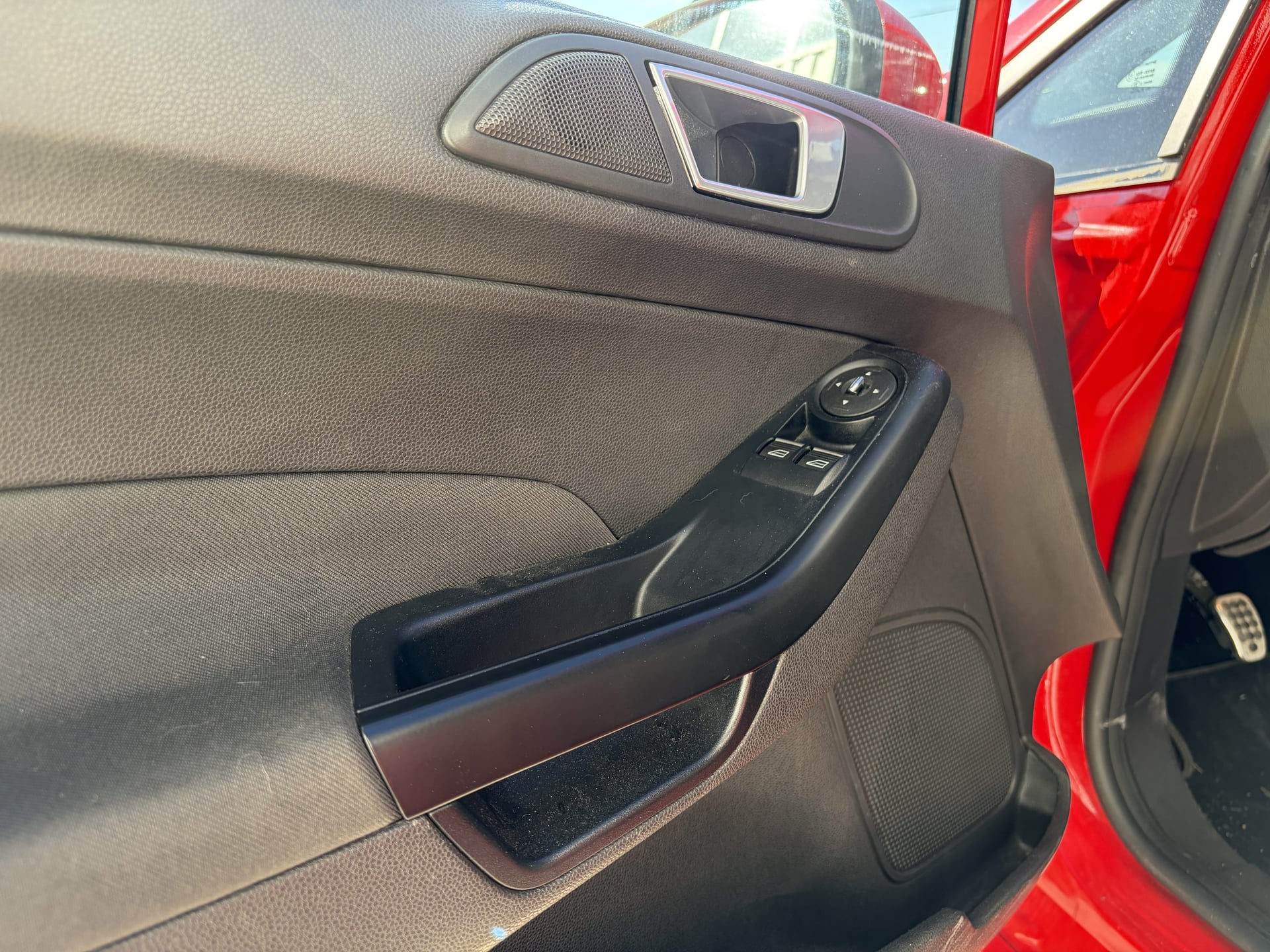 Ford Fiesta 1.6 ECOBOOST - 182cv ST — 24