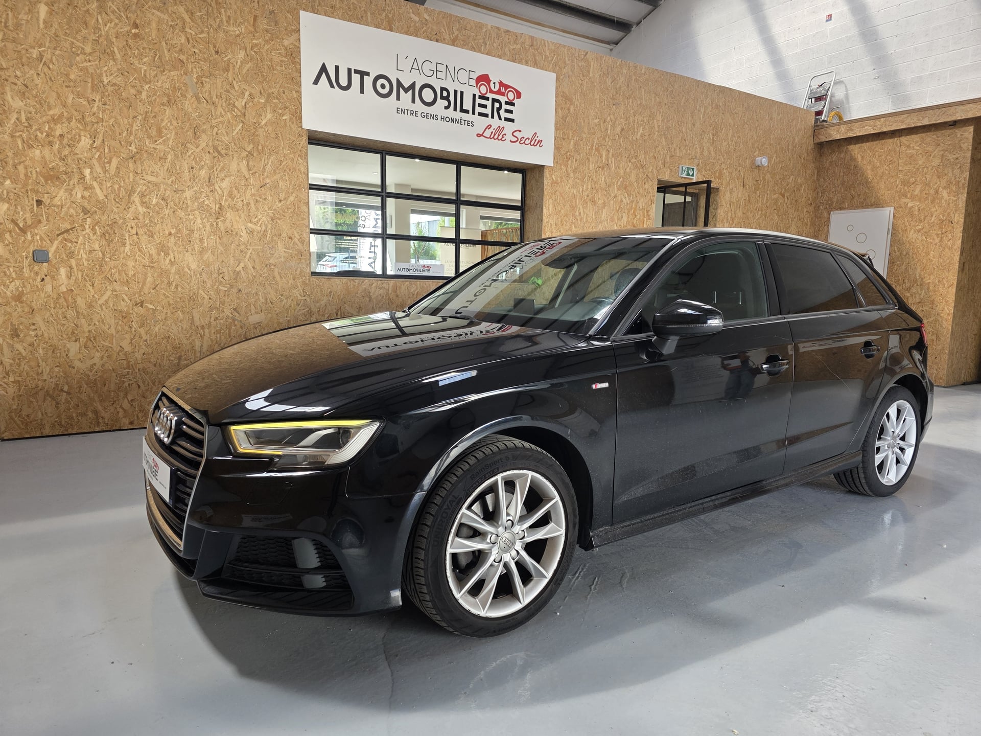 Audi A3 Sportback 2.0 TDI 150 CH S-TRONIC S-LINE