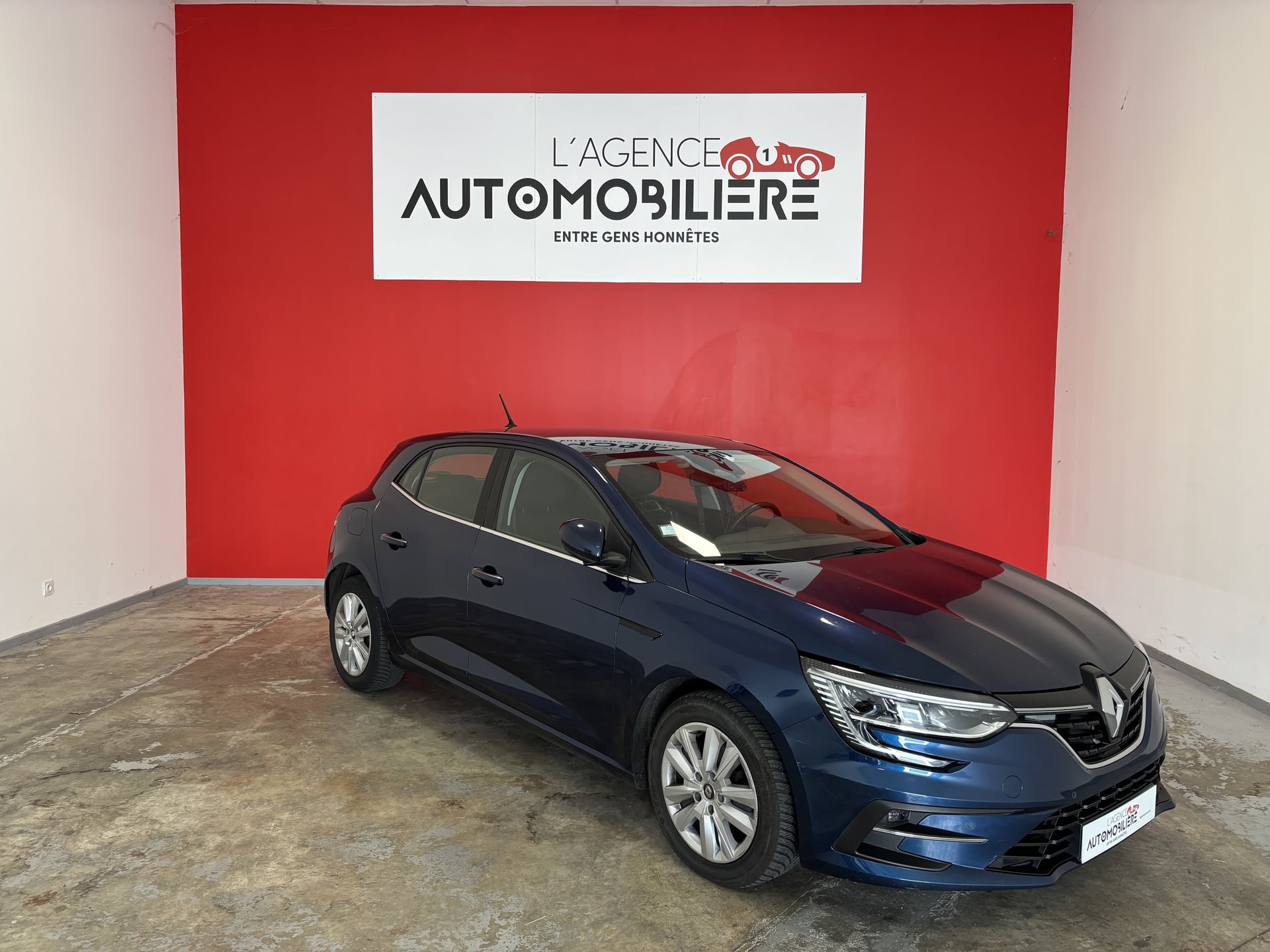 Renault Megane MEGANE IV (2) 1.5 BLUE DCI 115 BUSINESS EDC