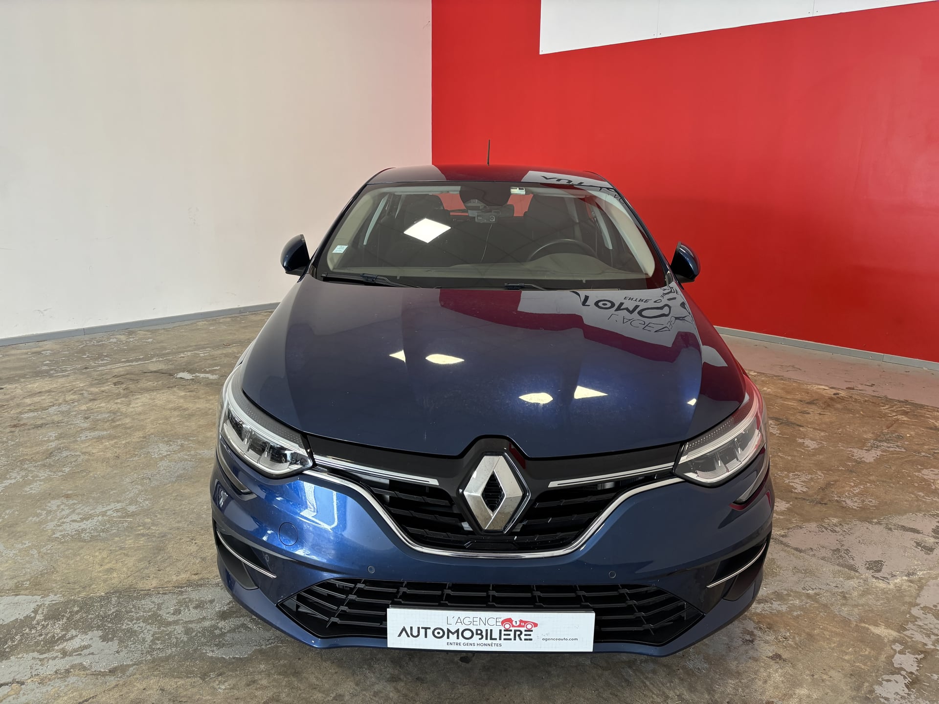 Renault Megane MEGANE IV (2) 1.5 BLUE DCI 115 BUSINESS EDC — 2