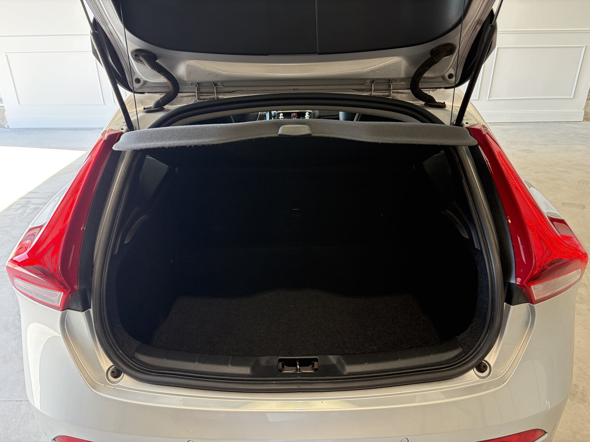 Volvo V40 Volvo V40 D2 115 Summum Powershift A 6.0 — 15