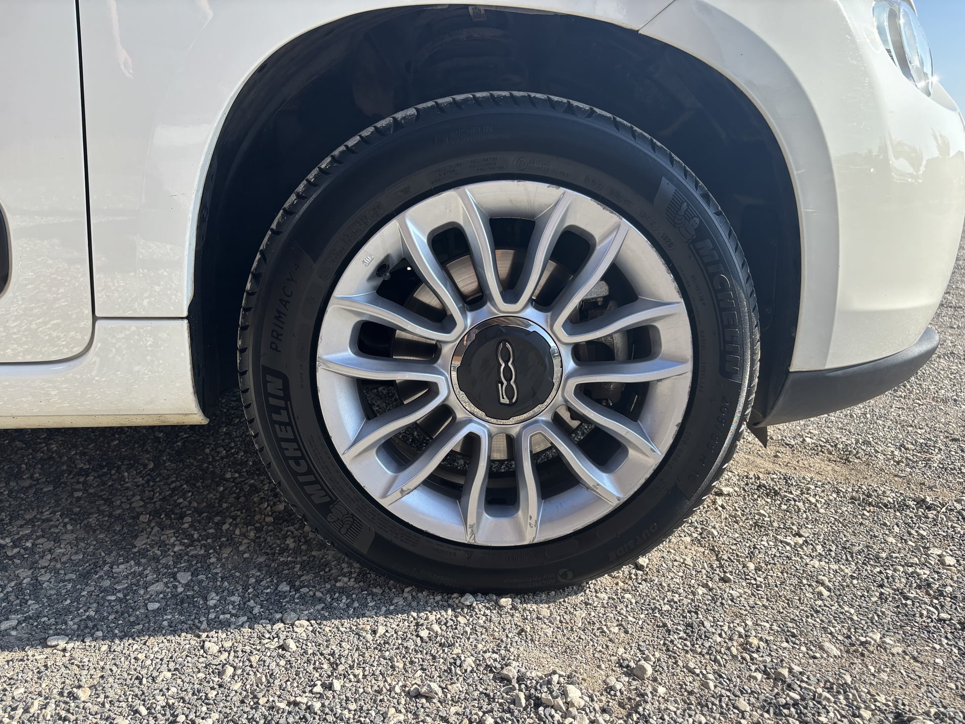 Fiat 500L 0.9 TwinAir Turbo S&S 105 CH FINITION LOUNGE MOTEUR À CHAÎNE PEU KILOMÉTRÉ — 30