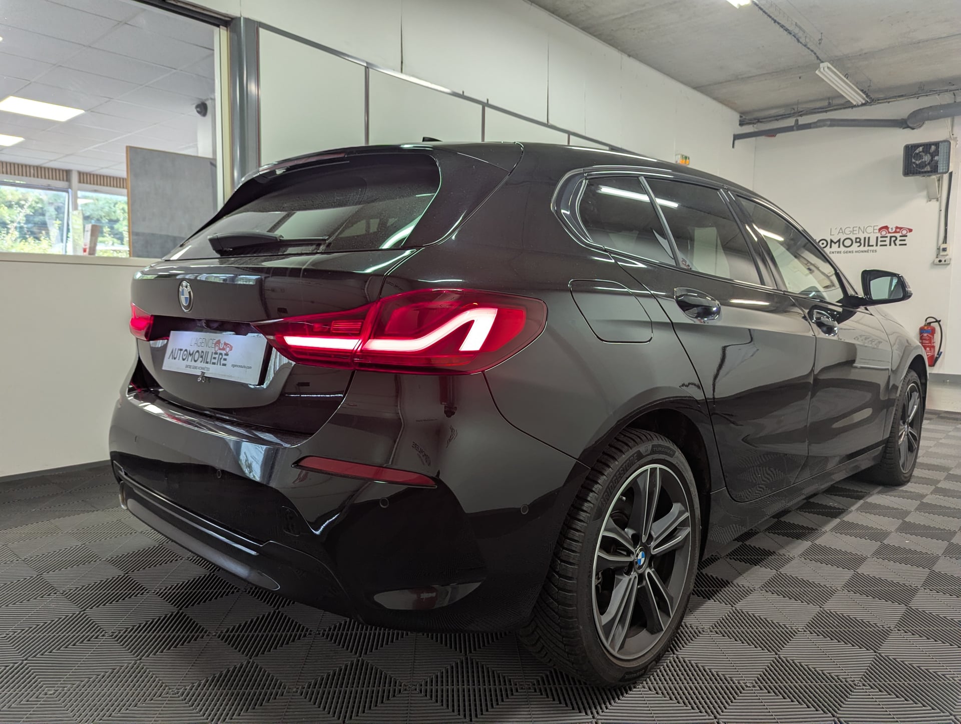 BMW Série 1 (F40) 118I 136 EDITION SPORT DKG7 — 2