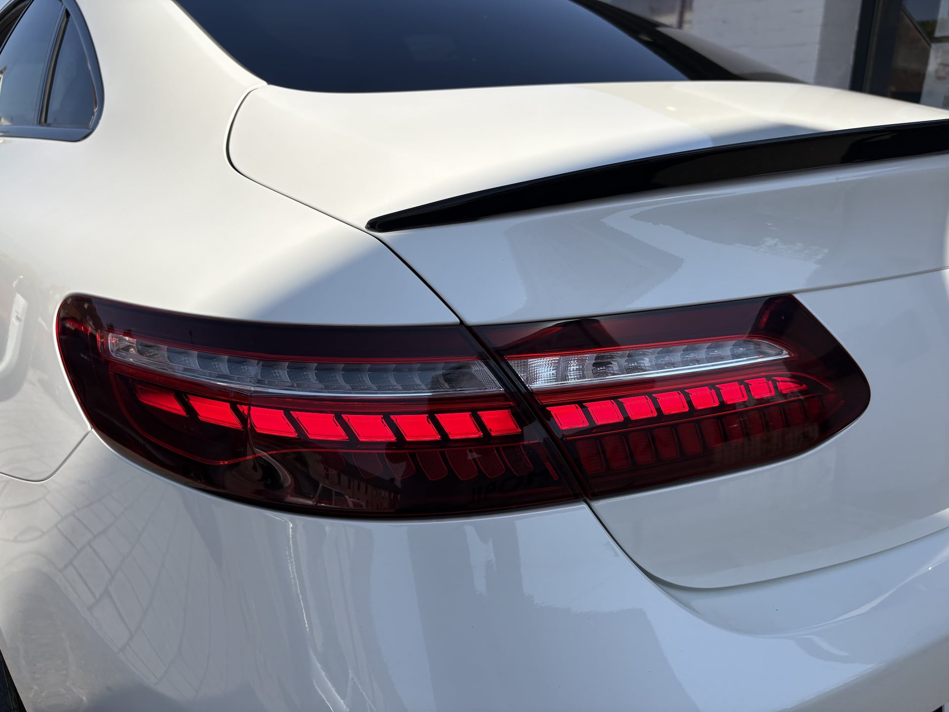 Mercedes-Benz Classe E COUPE 220 D AMG LINE 194CH TOIT OUVRANT BURMESTER — 38