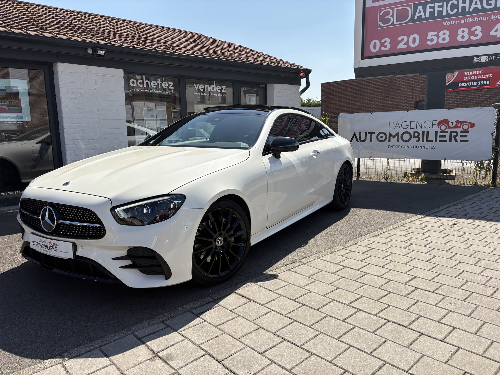 Mercedes-Benz Classe E COUPE 220 D AMG LINE 194CH TOIT OUVRANT BURMESTER