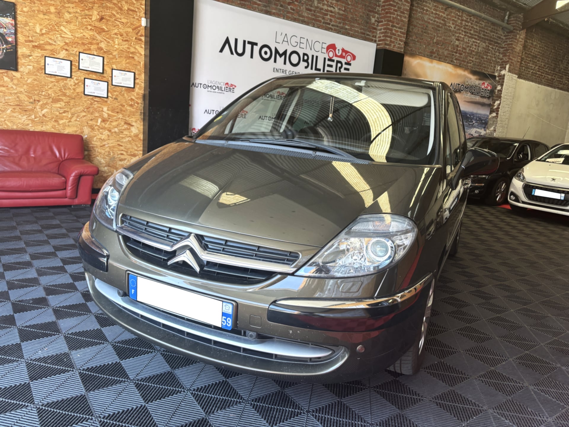 Citroen C8 2.0 l HDI 163ch Finition Exclusive Plus
