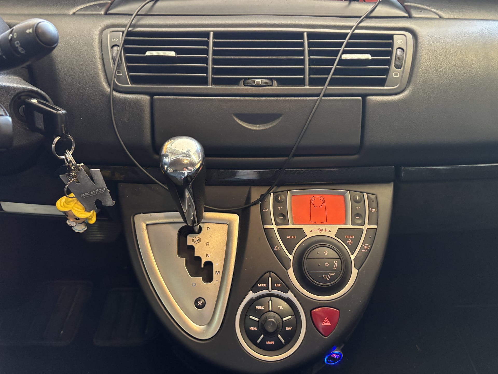 Citroen C8 2.0 l HDI 163ch Finition Exclusive Plus — 26