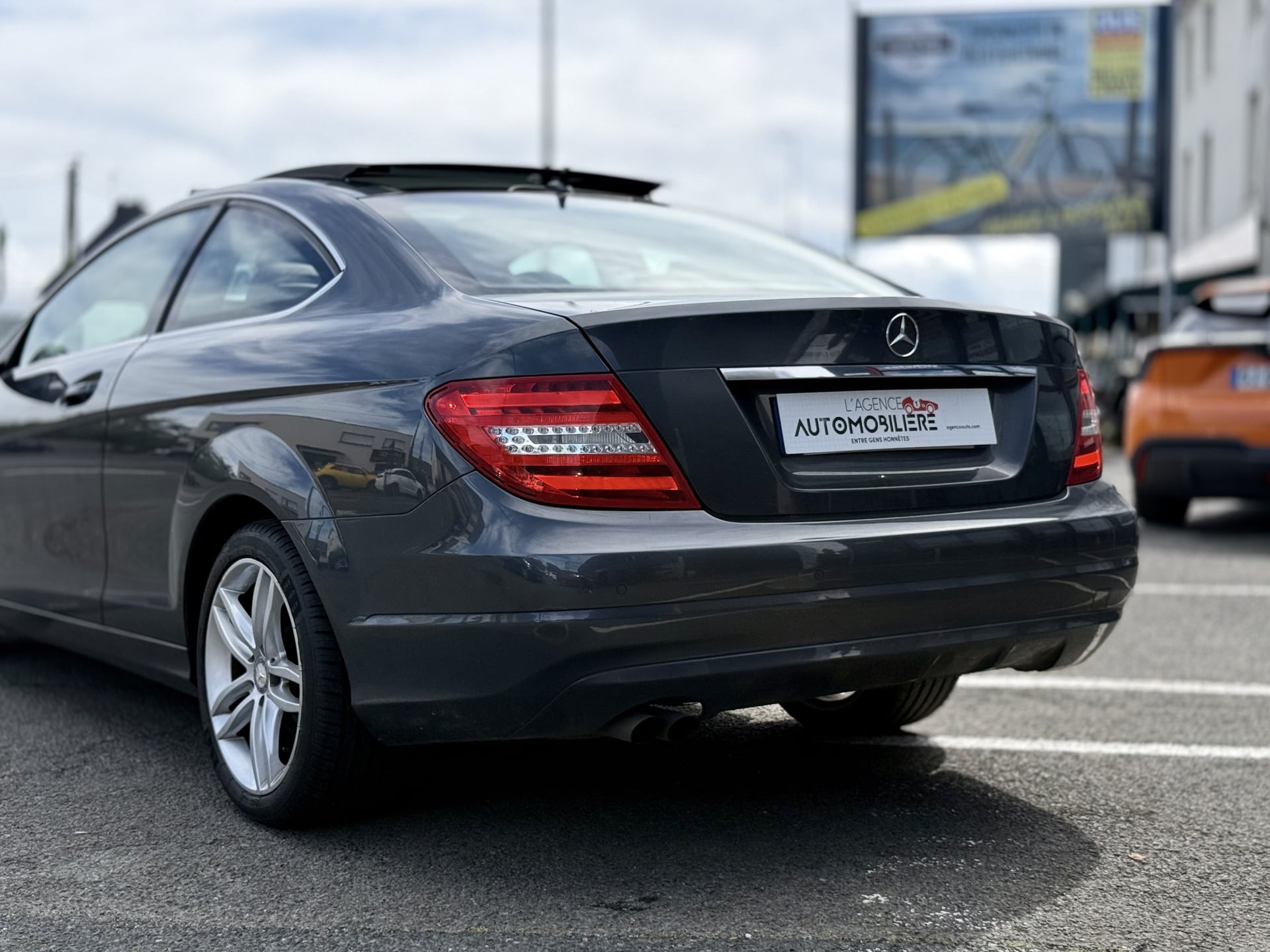 Mercedes-Benz Classe C Coupé 1.6 180 156 ch BVA7 FASCINATION (Cuir + Hifi +Toit ouvrant) — 40