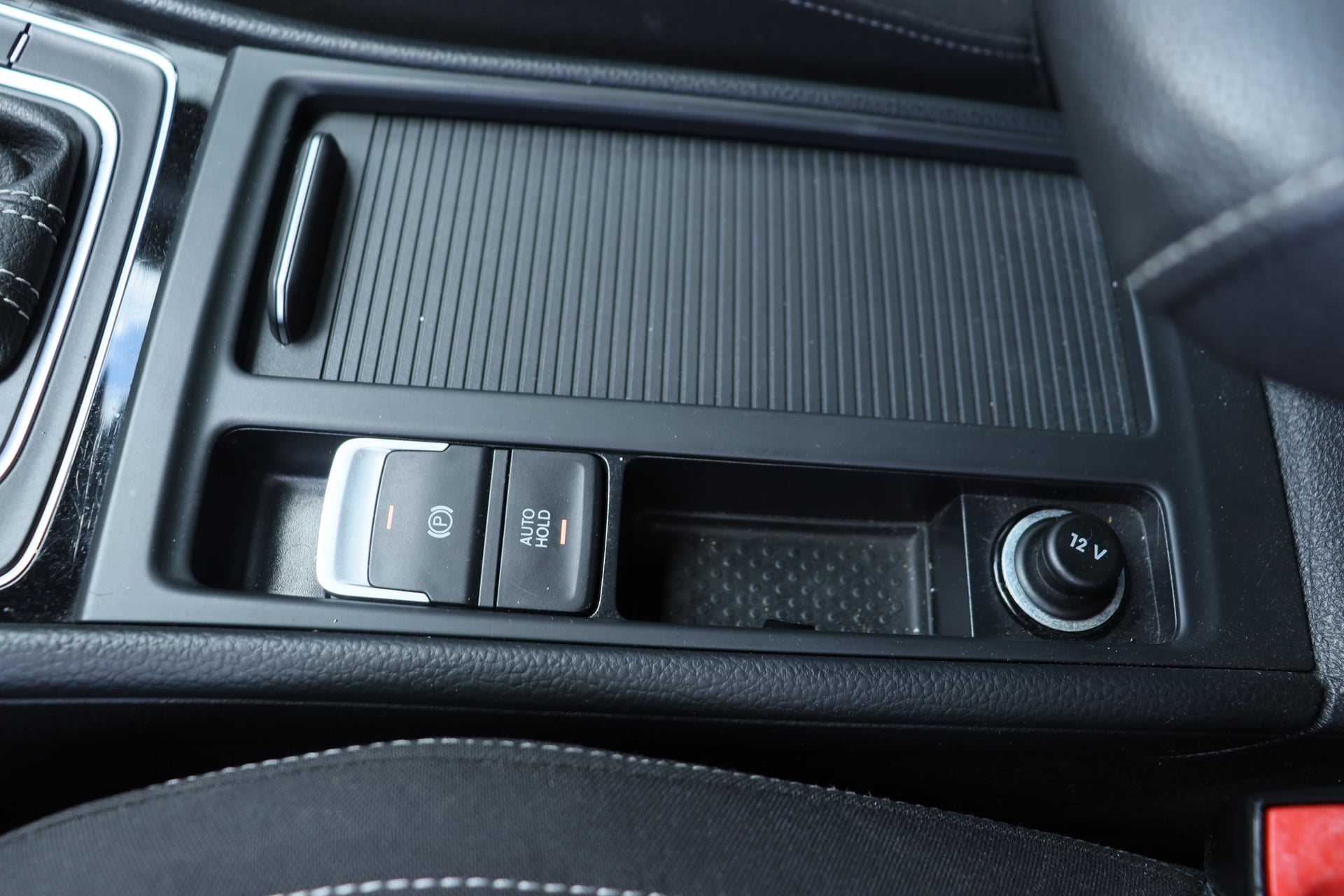 Volkswagen Golf 7R 2.0 TFSi 300 4Motion DSG6 (CarPlay, Intérieur alcantara) — 39