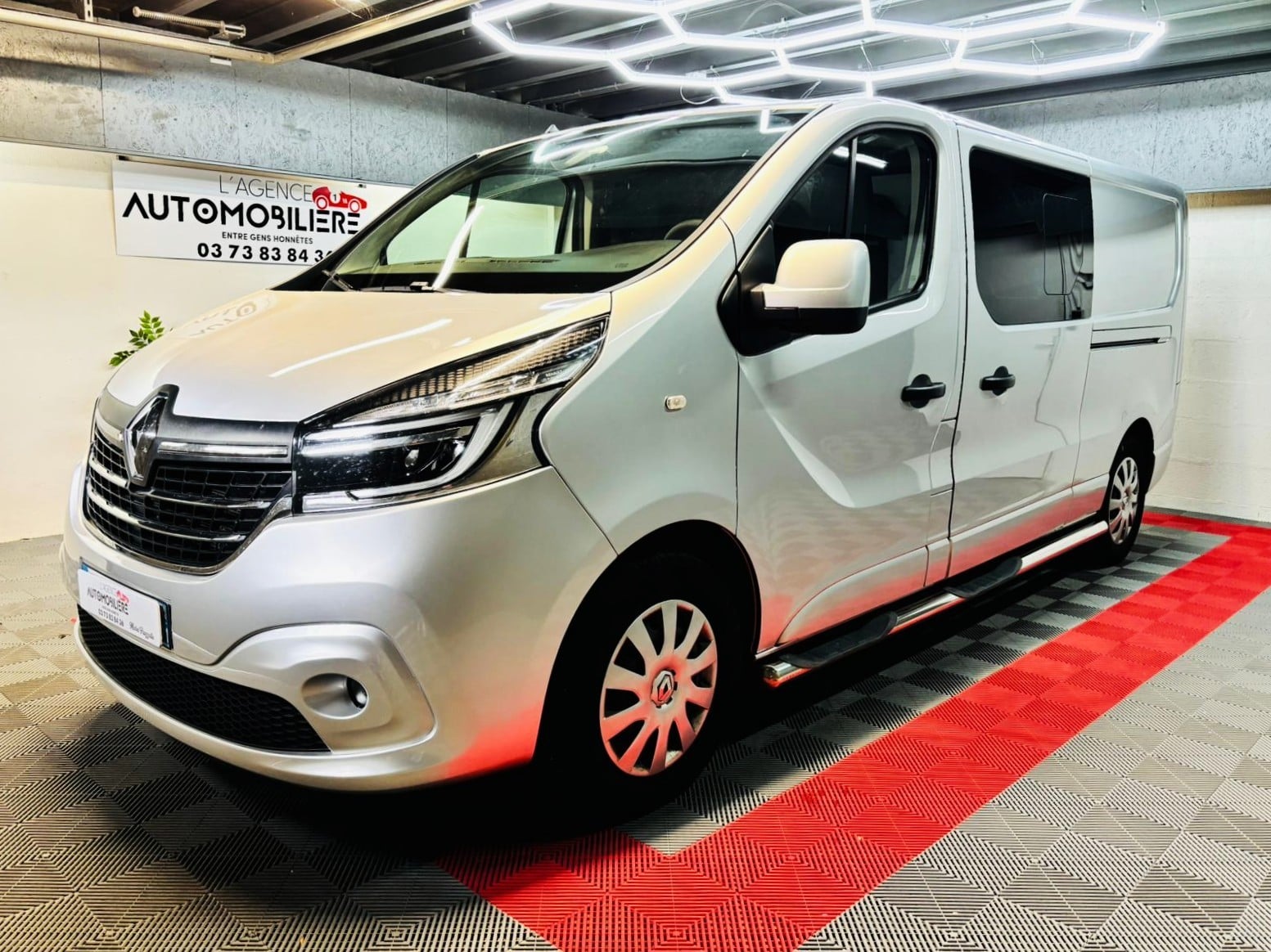 Renault Trafic L2H1 1200 2.0 dCi 170ch Energy Cabine Approfondie 6 Places Confort E6