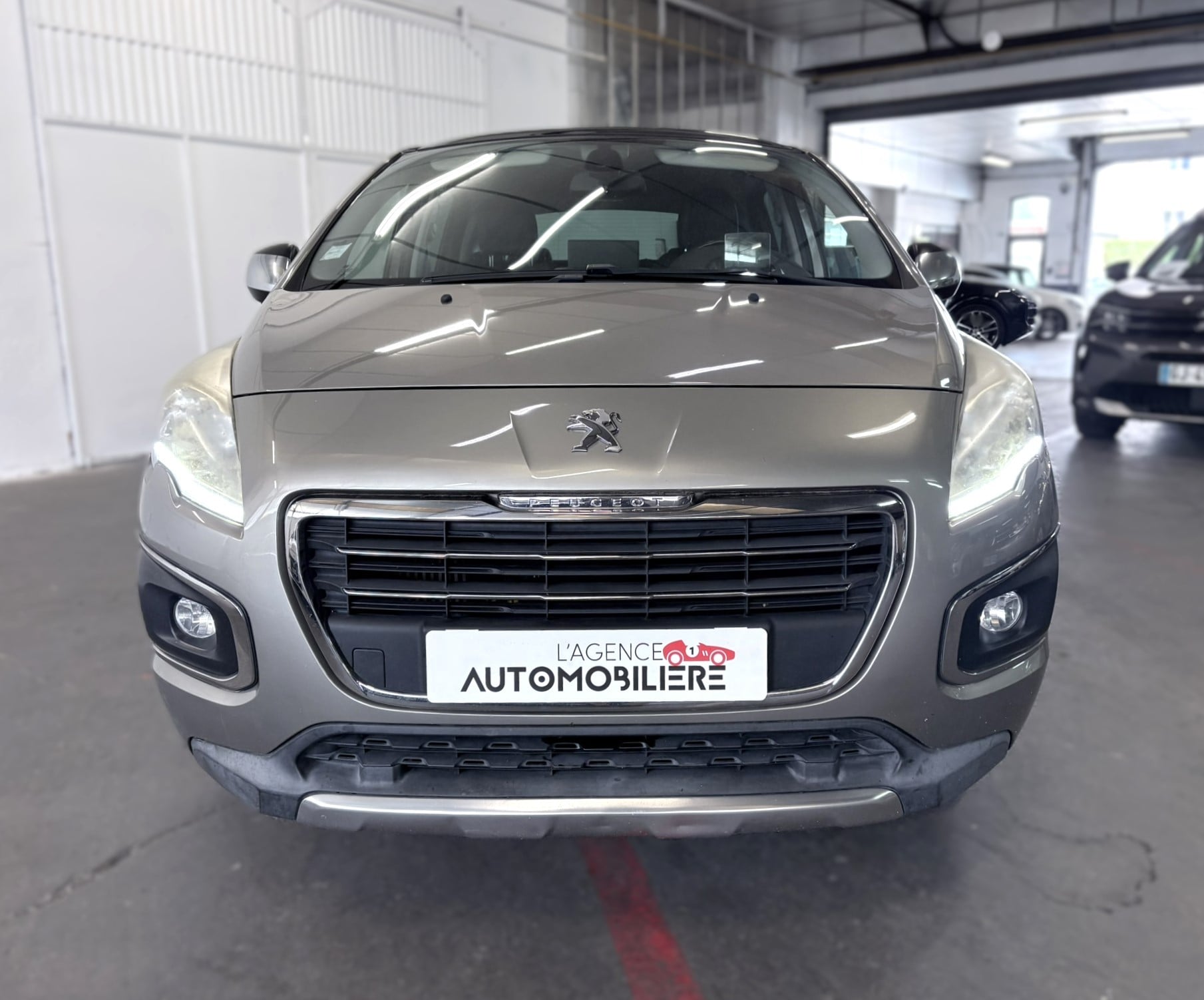 Peugeot 3008 1.6 HDI 114cv Allure — 2