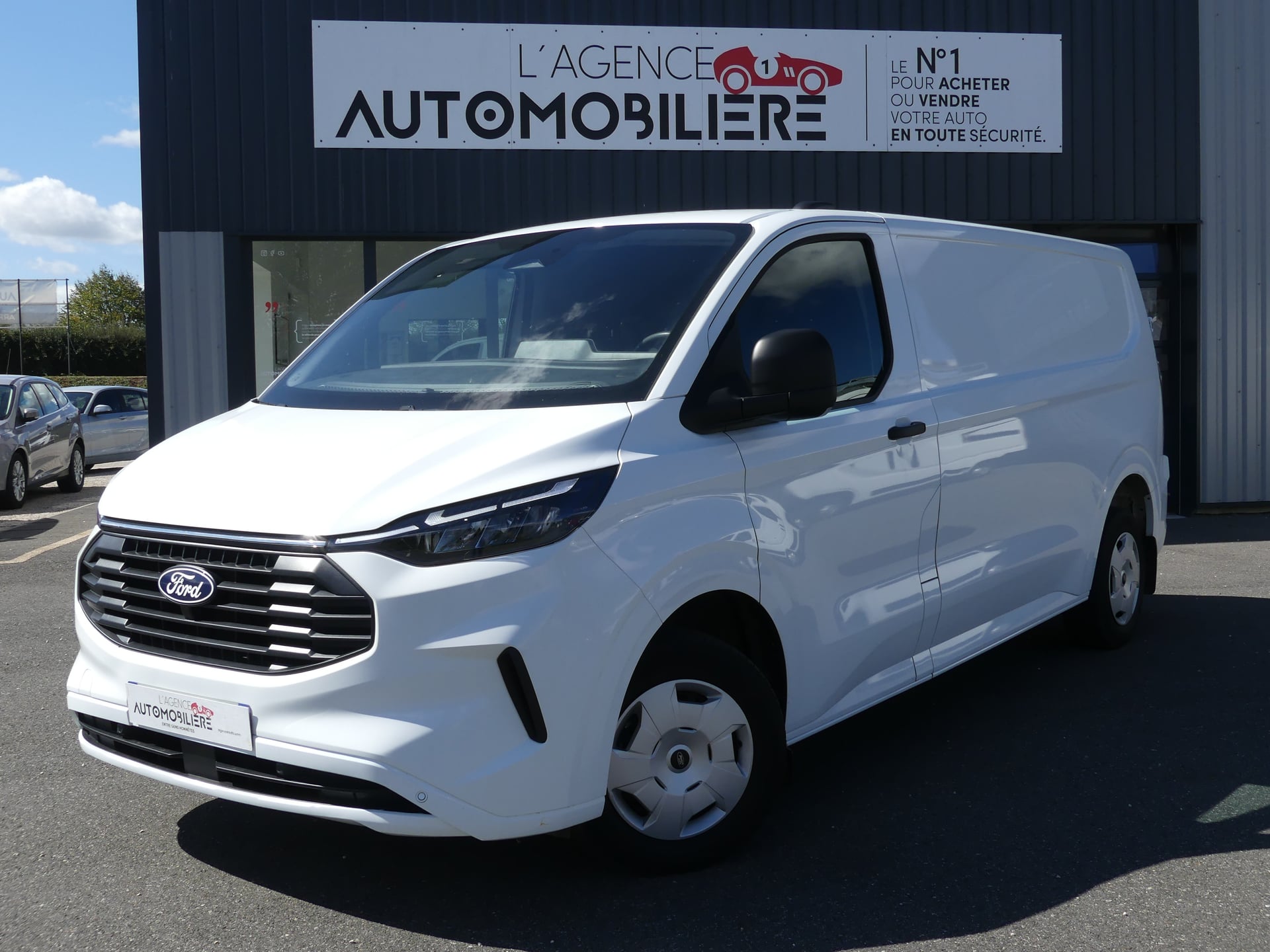Ford Transit Custom Fg 300 L2 2.0 EcoBlue Fourgon 136 cv Boîte auto