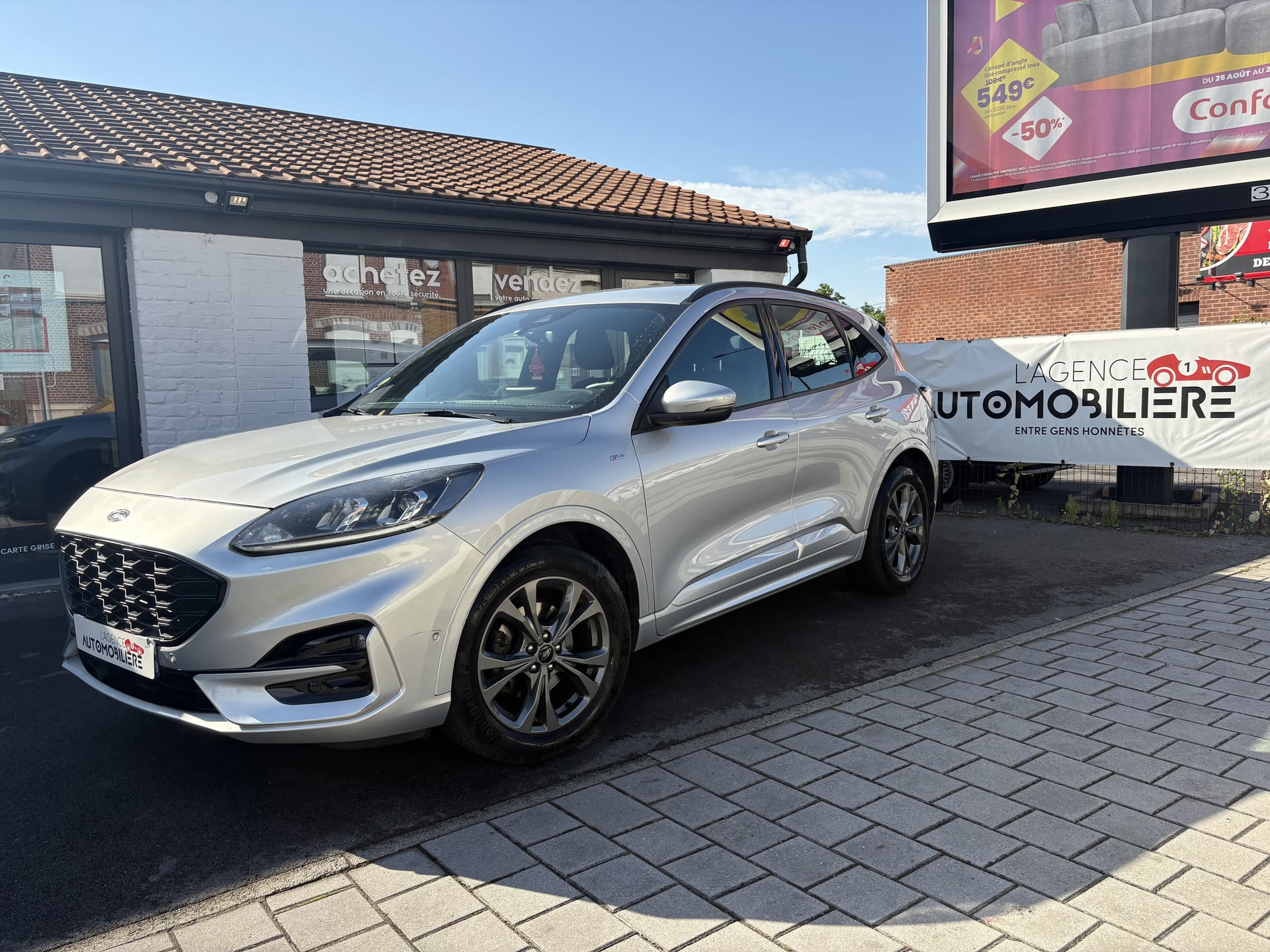 Ford Kuga 1.5 Ecoboost 150 ST-LINE MHEV ATTELAGE CAR PLAY