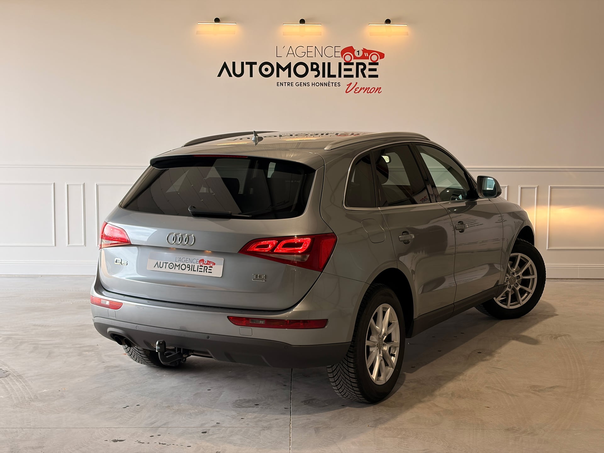 Audi Q5 2.0 TDI 143 DPF 8CV AMBITION LUXE — 2