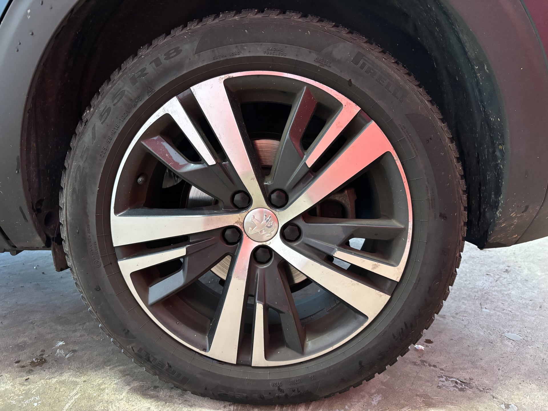 Peugeot 5008 5008 1.2 PURETECH 130 EAT8 ALLURE BUSINESS 7 PLACE — 38