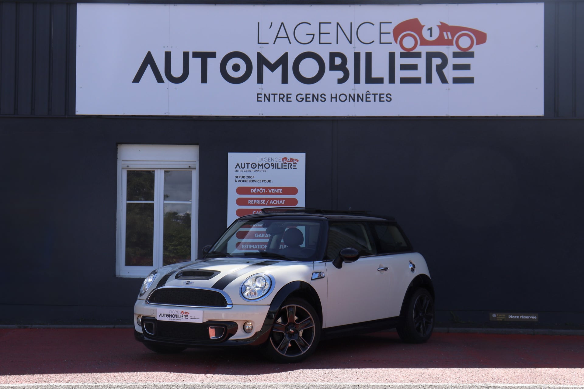 Mini Mini R56 Cooper S 1.6i 184 Steptronic (Toit ouvrant, Radars de recul)