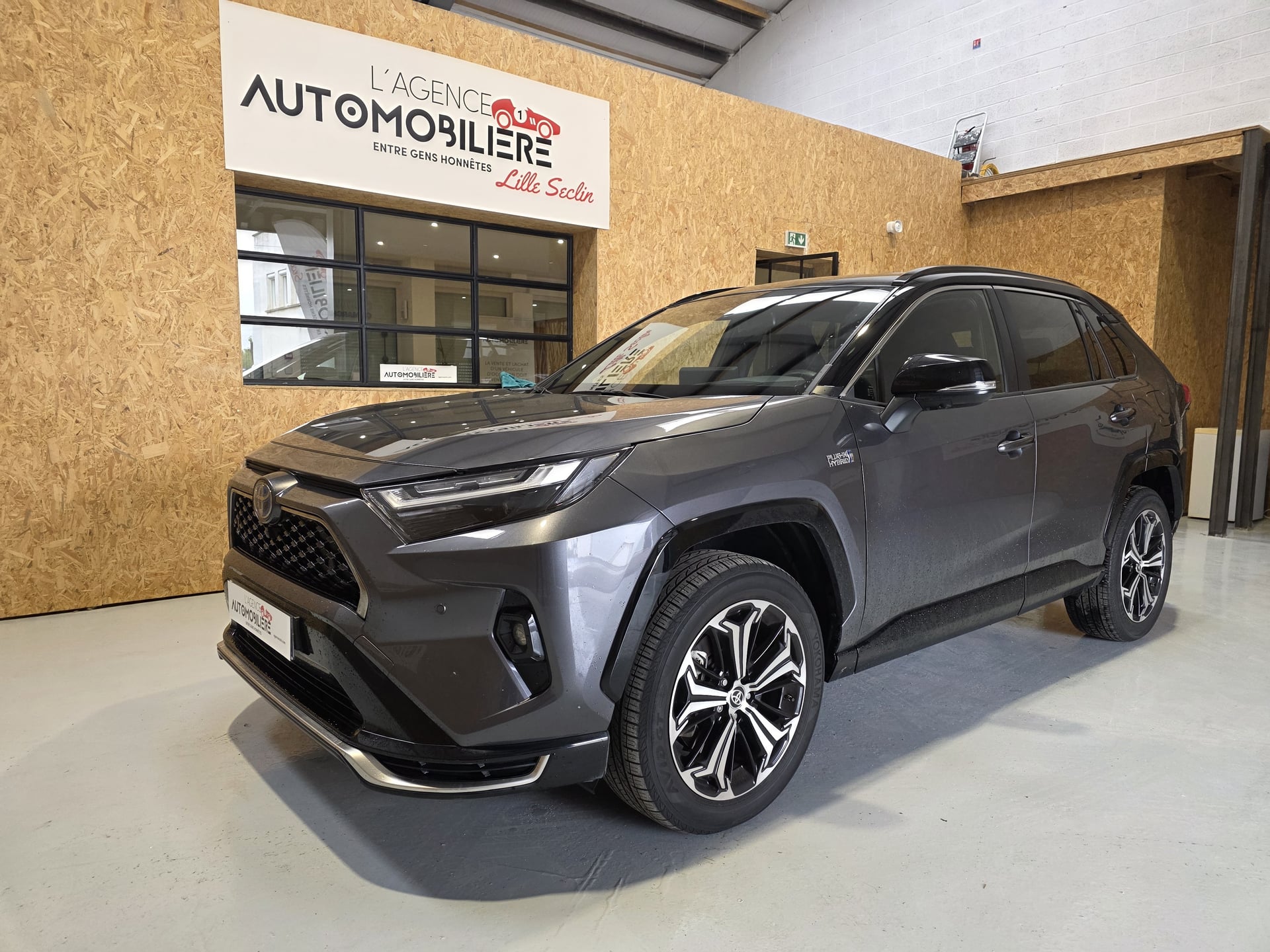 Toyota RAV4 2.5 PLUG-IN HYBRIDE RECHARGEABLE 306CH COLLECTION AWD-i MY24