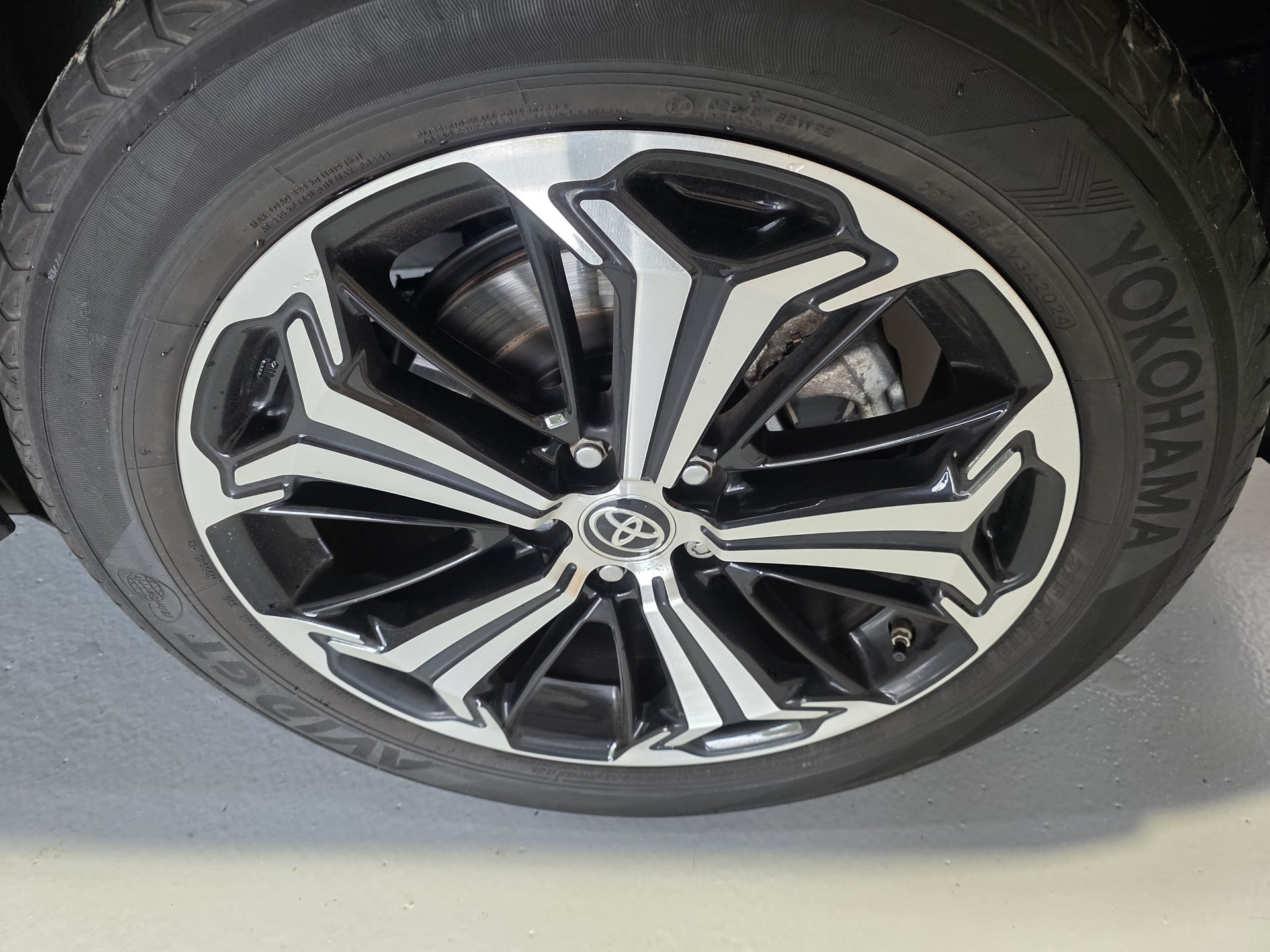 Toyota RAV4 2.5 PLUG-IN HYBRIDE RECHARGEABLE 306CH COLLECTION AWD-i MY24 — 37