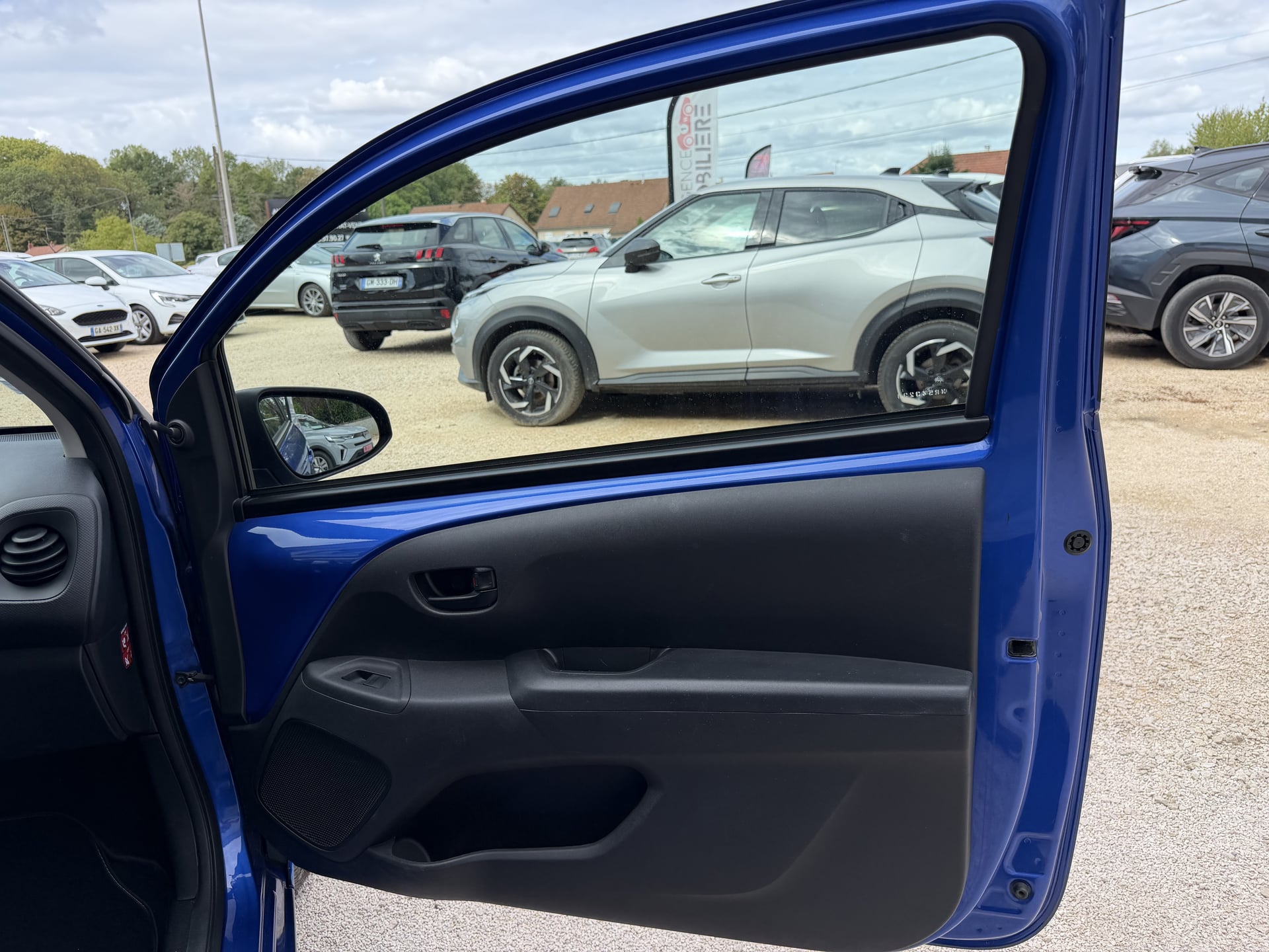 Citroen C1 3 portes VTI 72 S&S BVM Feel — 25
