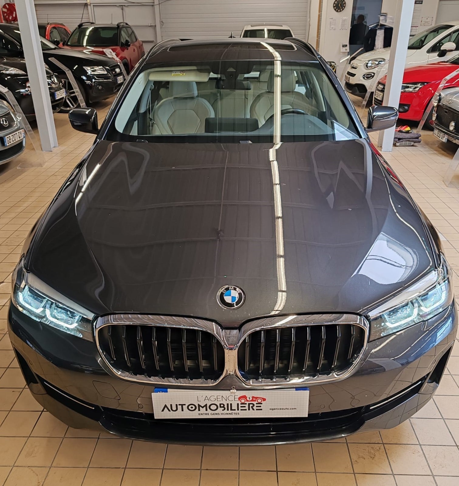 BMW Série 5 Touring 520dA xDrive 190ch Lounge Steptronic — 2