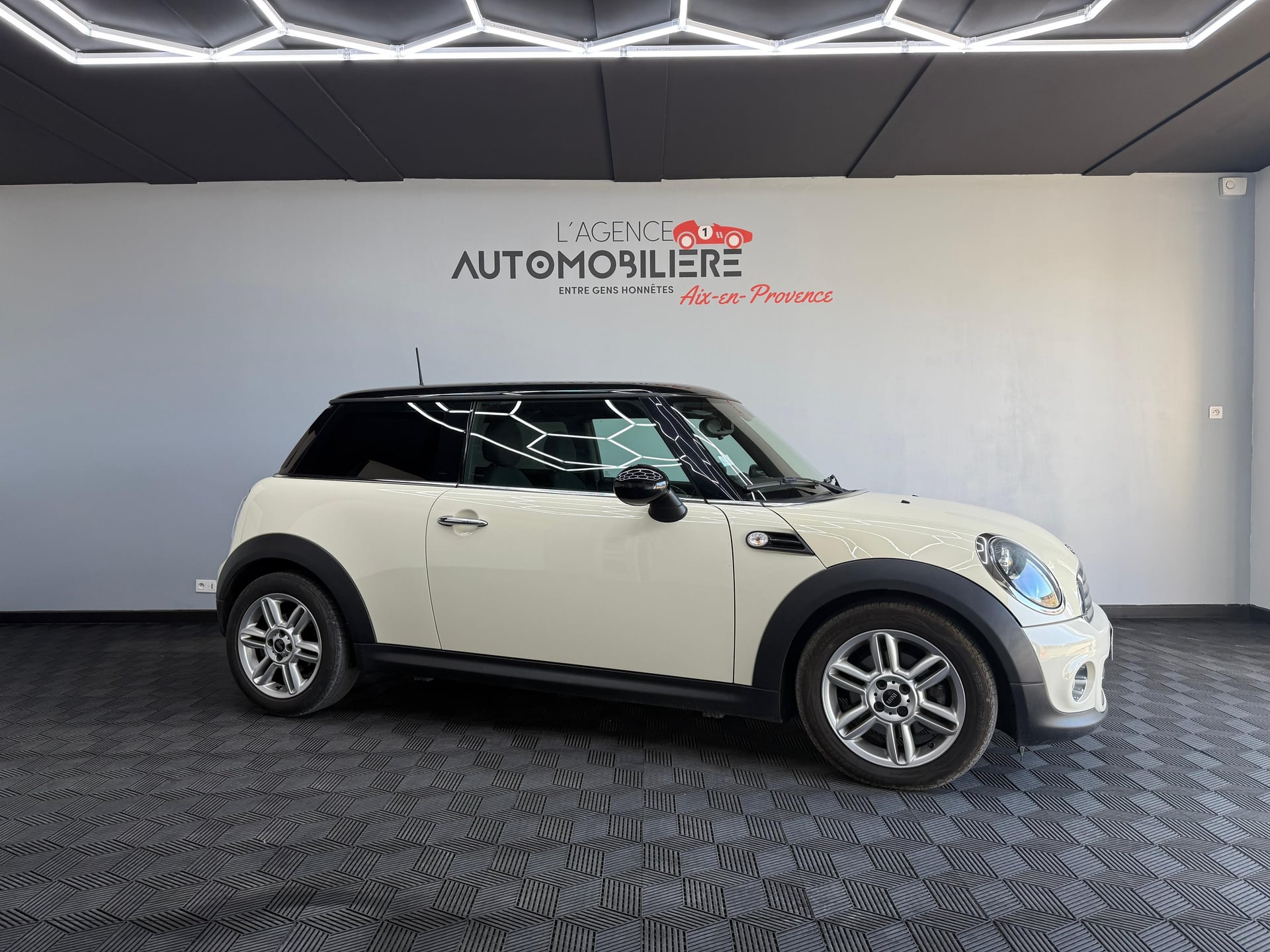 Mini Mini (R56) 2.0 COOPER D PACK CHILI 112 Ch 3P — 2