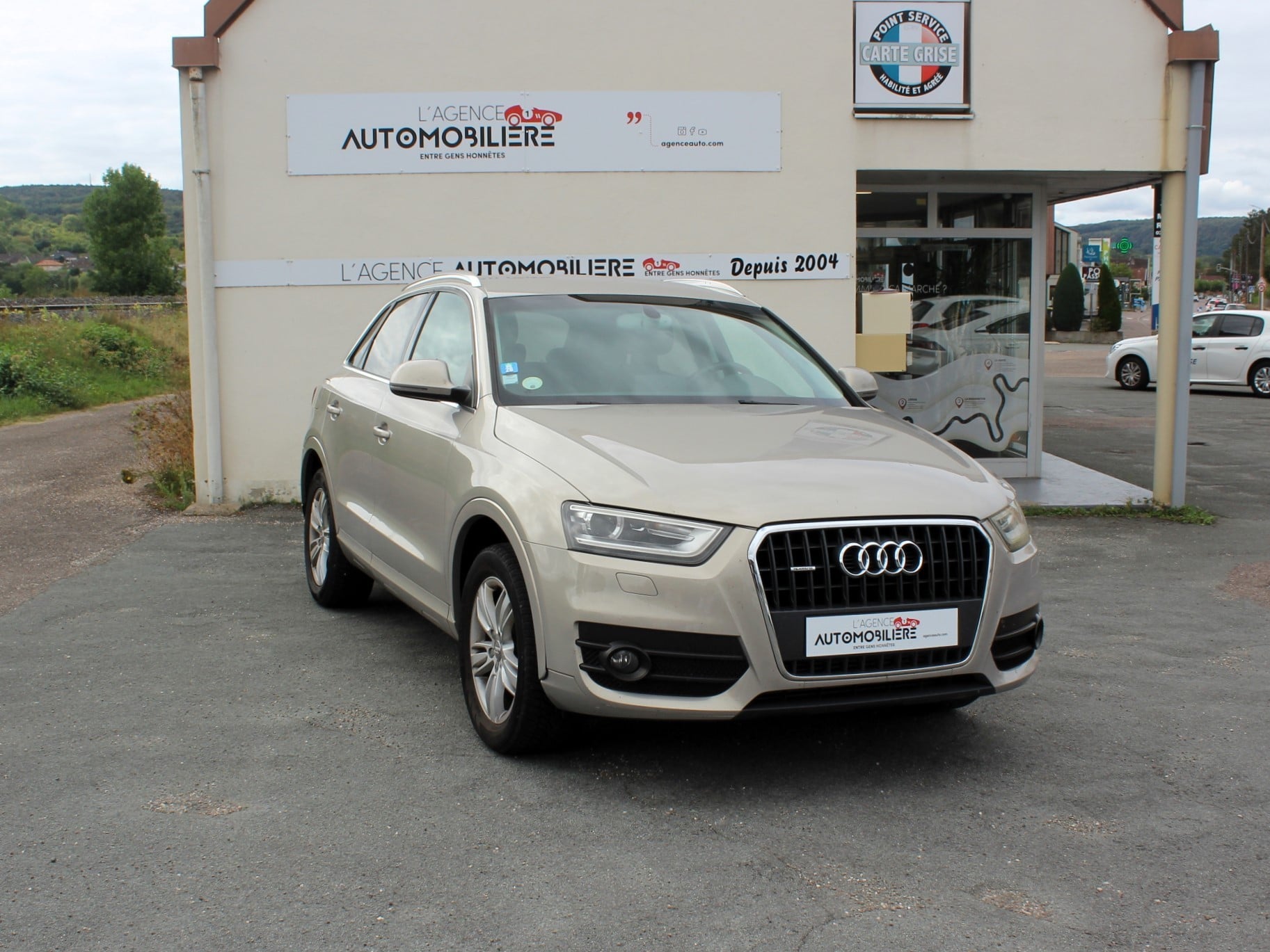 Audi Q3 2.0 TDI 177 CH Ambition Luxe quattro S tronic