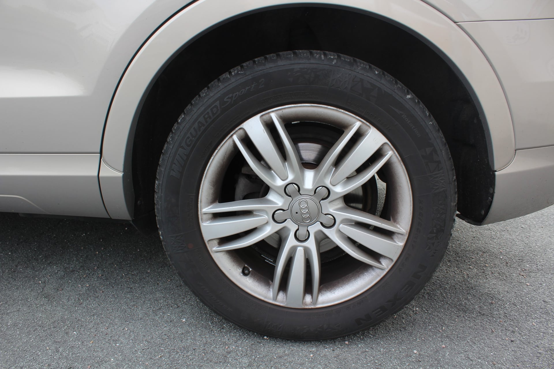 Audi Q3 2.0 TDI 177 CH Ambition Luxe quattro S tronic — 35