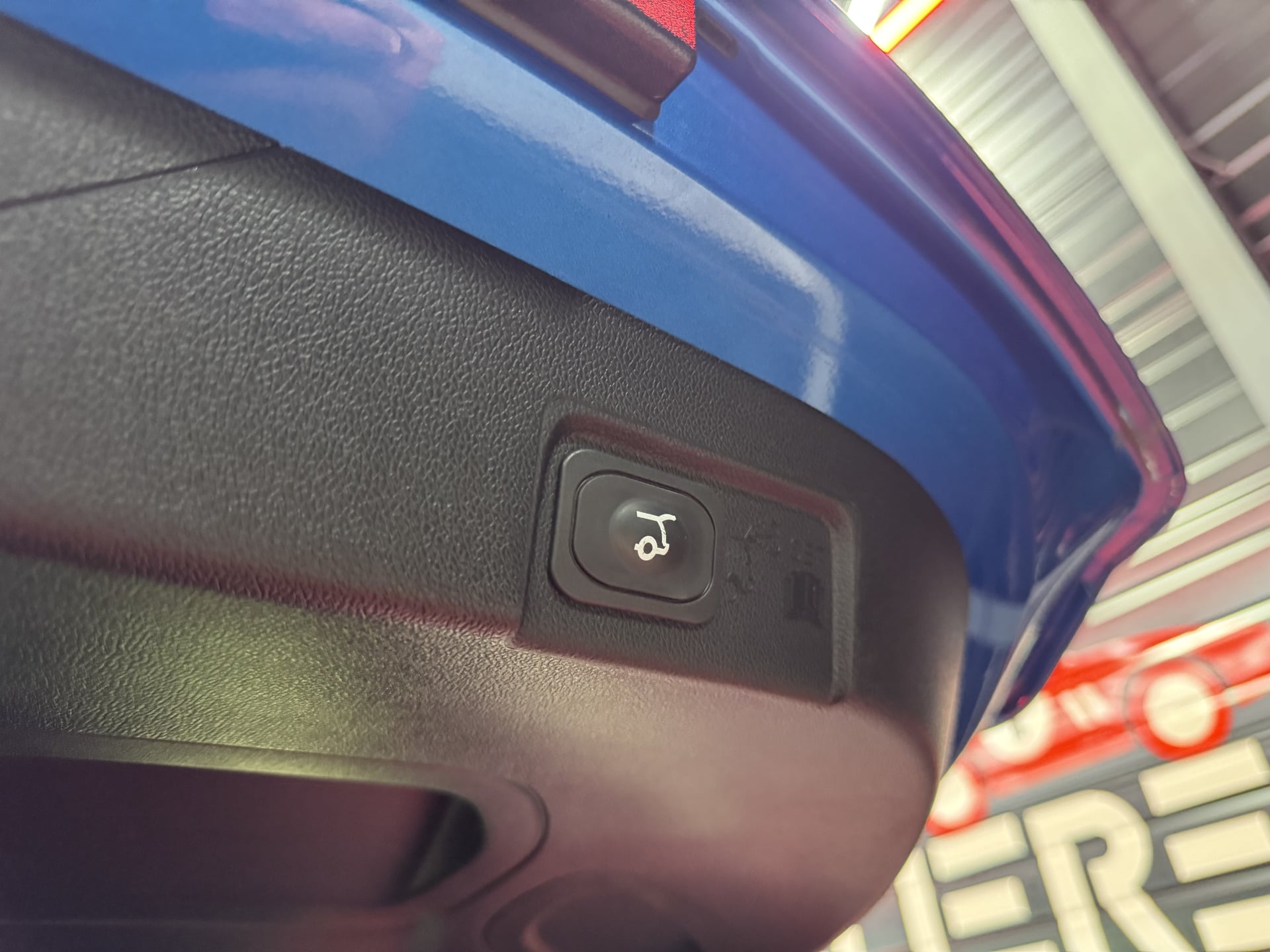 Ford Puma 1.0 EcoBoost Hybrid 155ch ST-Line X S&S Powershift — 40
