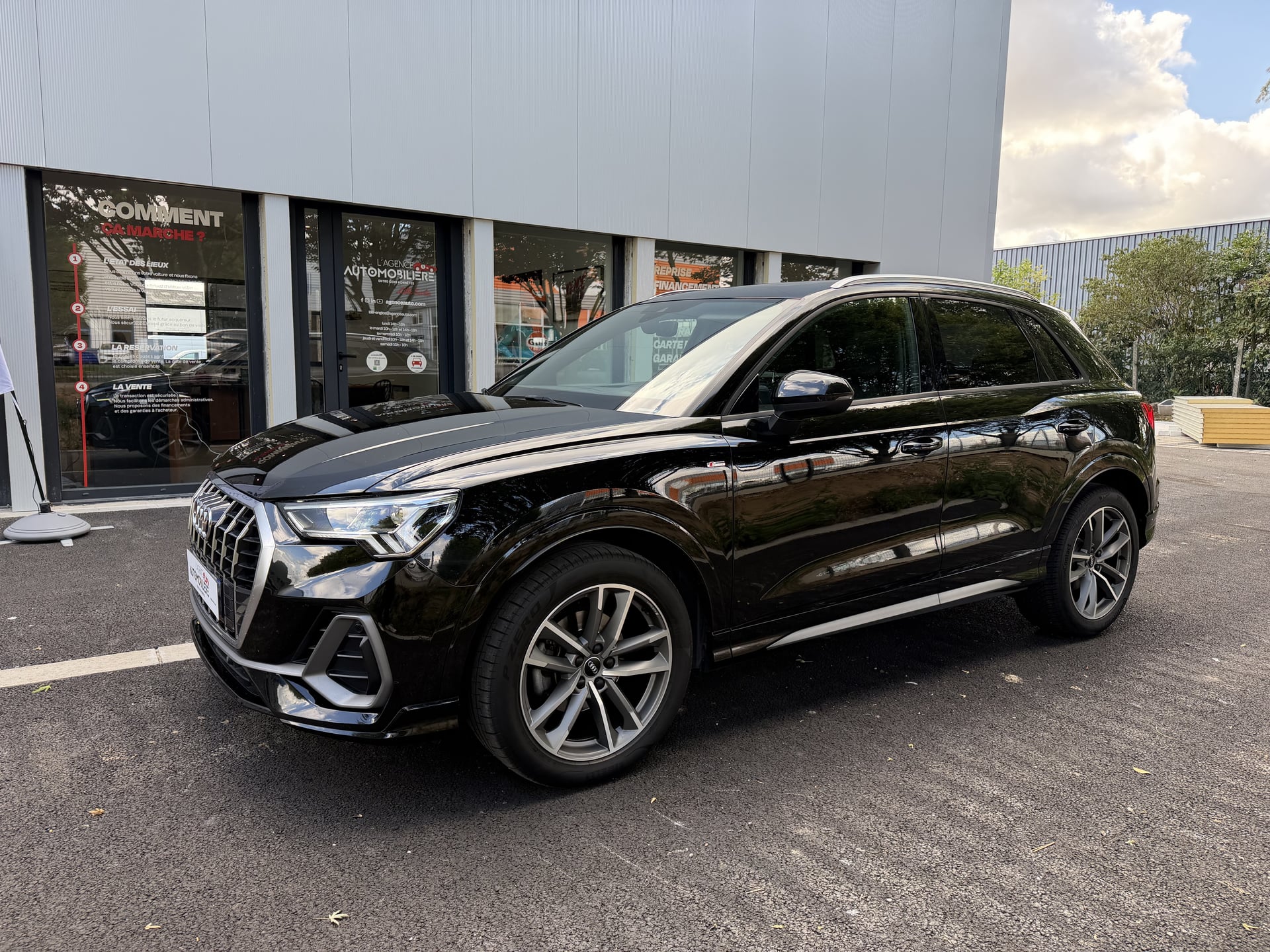 Audi Q3 2.0 35 TDI 150CH S-LINE S-TRONIC 7 — 2