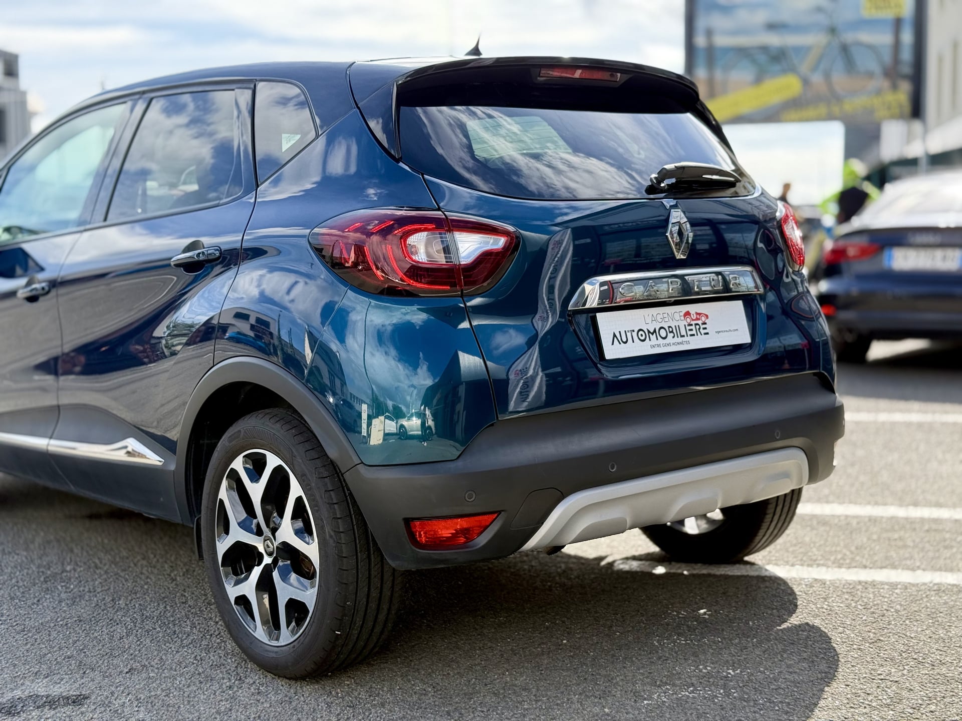 Renault Captur 1.0 TCE 90 ch BVM5 INTENS (Caméra de recul) — 37