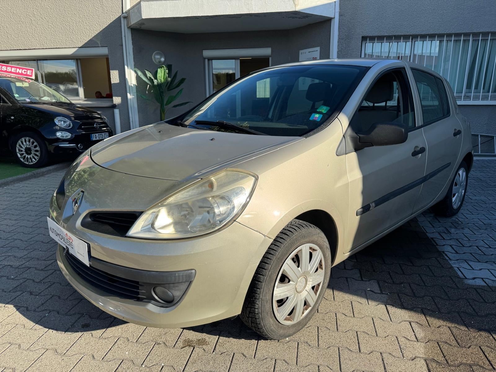 Renault Clio 1.5 dCi 70 cv — 6