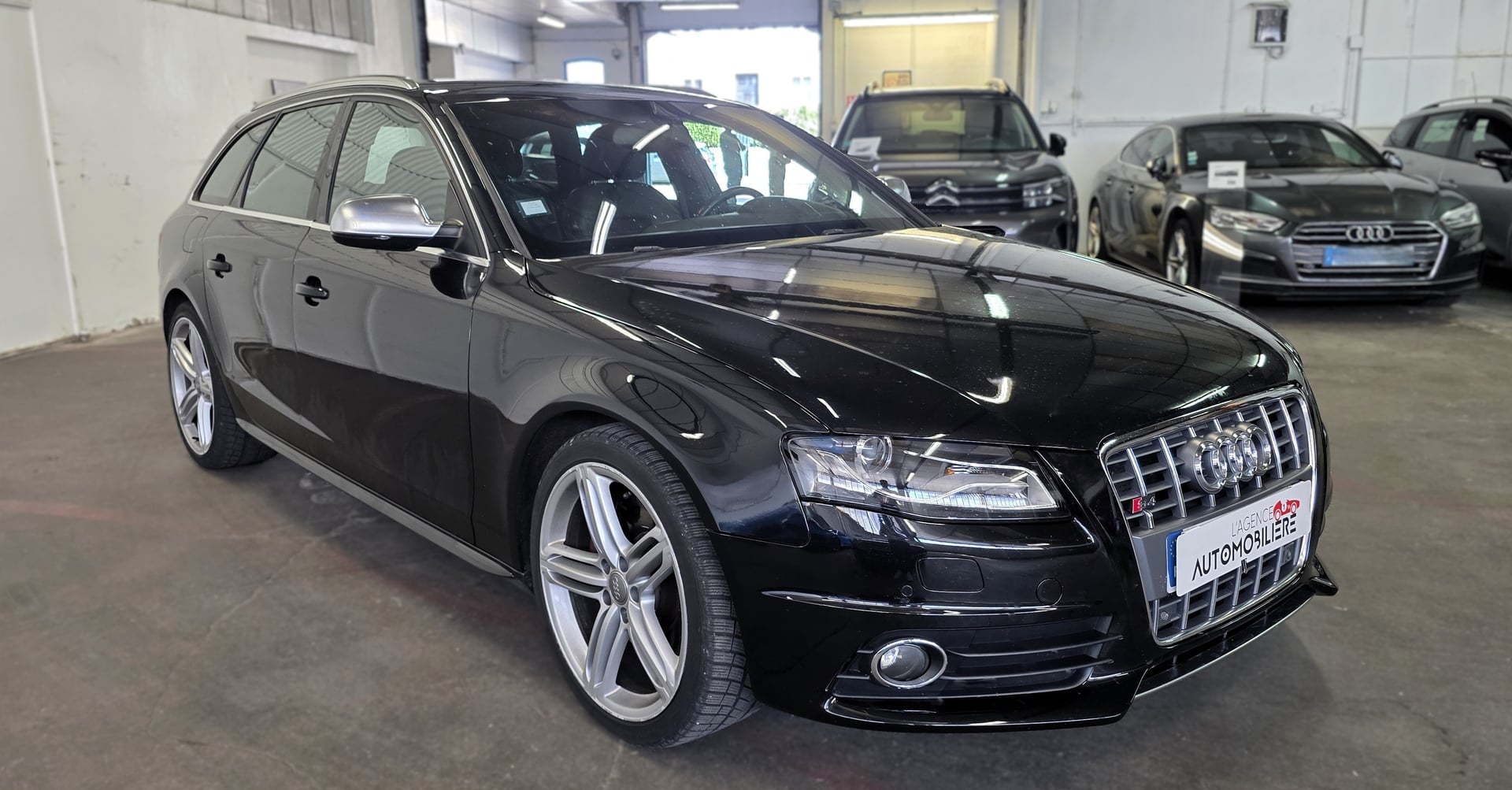 Audi S4 Avant 3.0 V6 333ch S-tronic 7 — 2