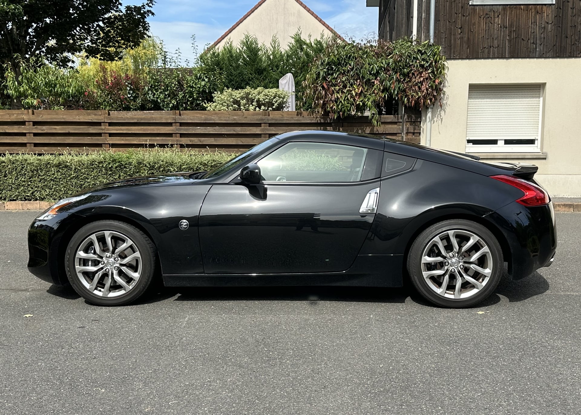 Nissan 370Z COUPE 3.7 V6 328 PACK AUTO — 2